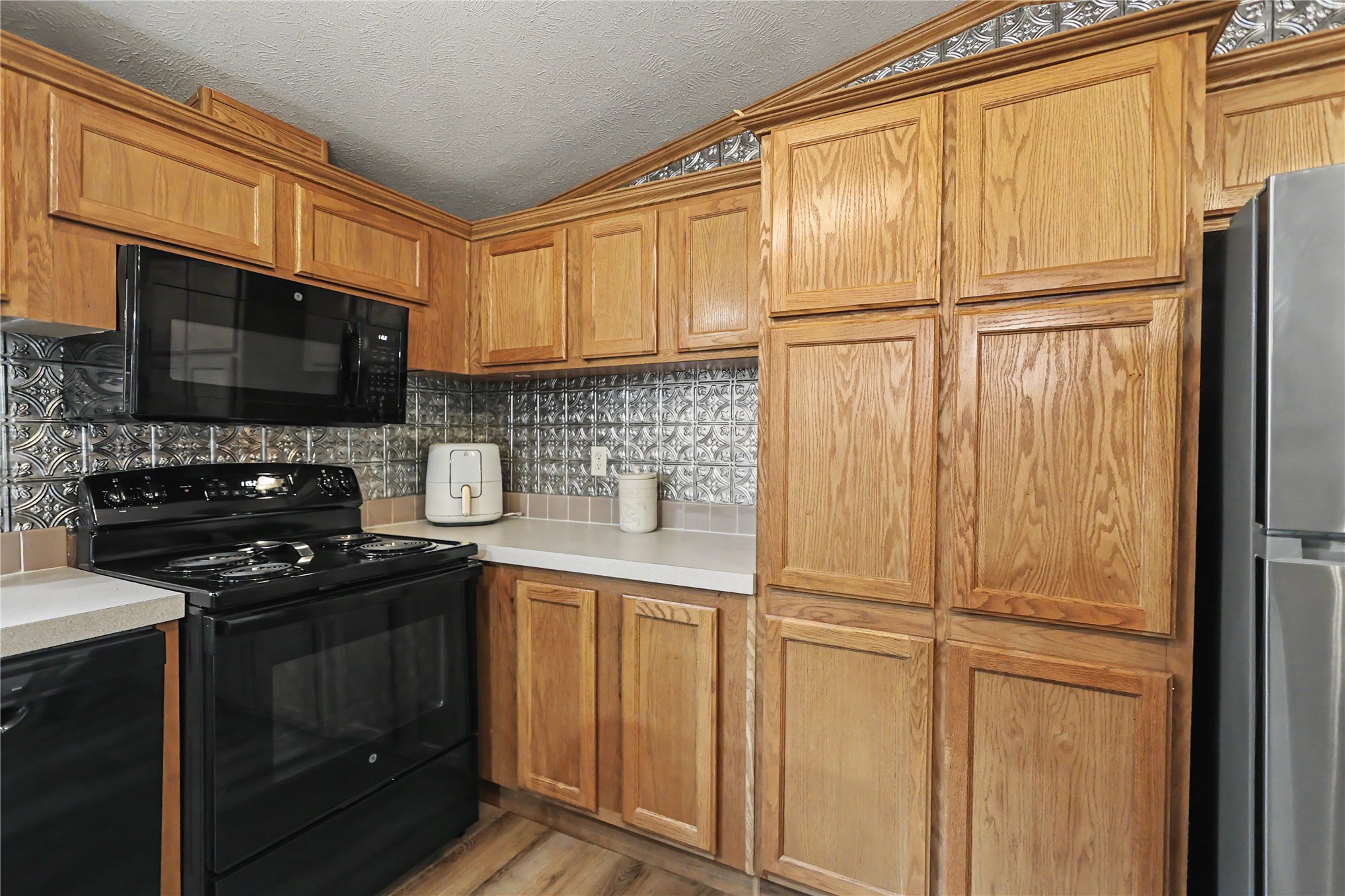 306 N Moseley Road Colcord OK 74338