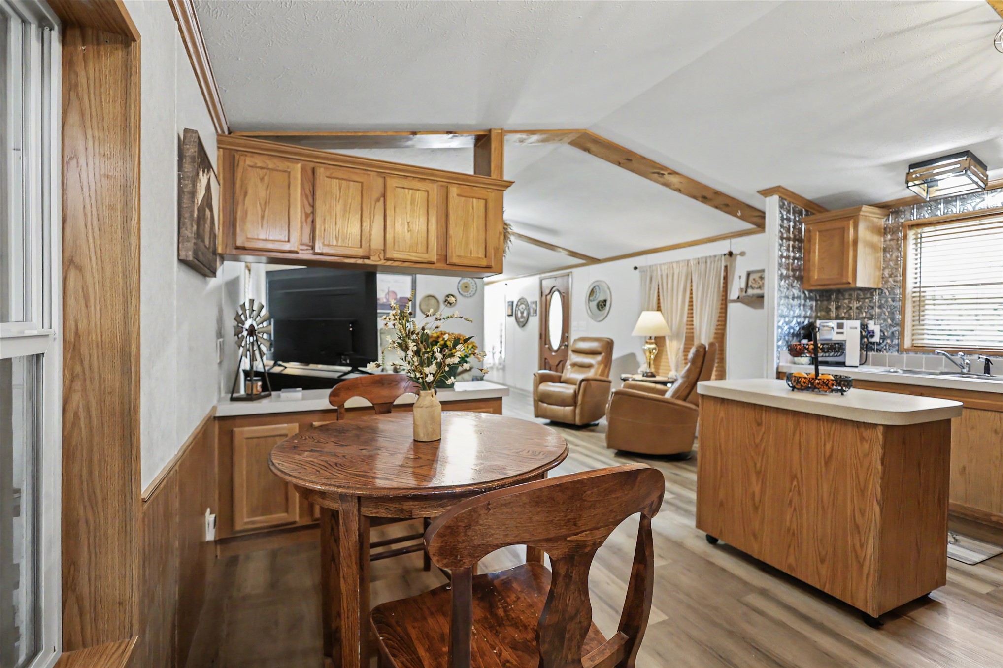 306 N Moseley Road Colcord OK 74338