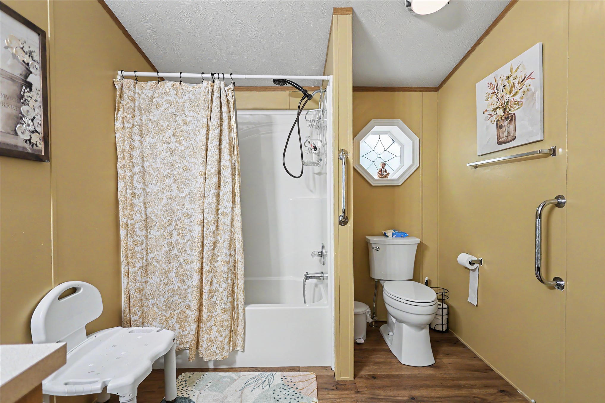 306 N Moseley Road Colcord OK 74338