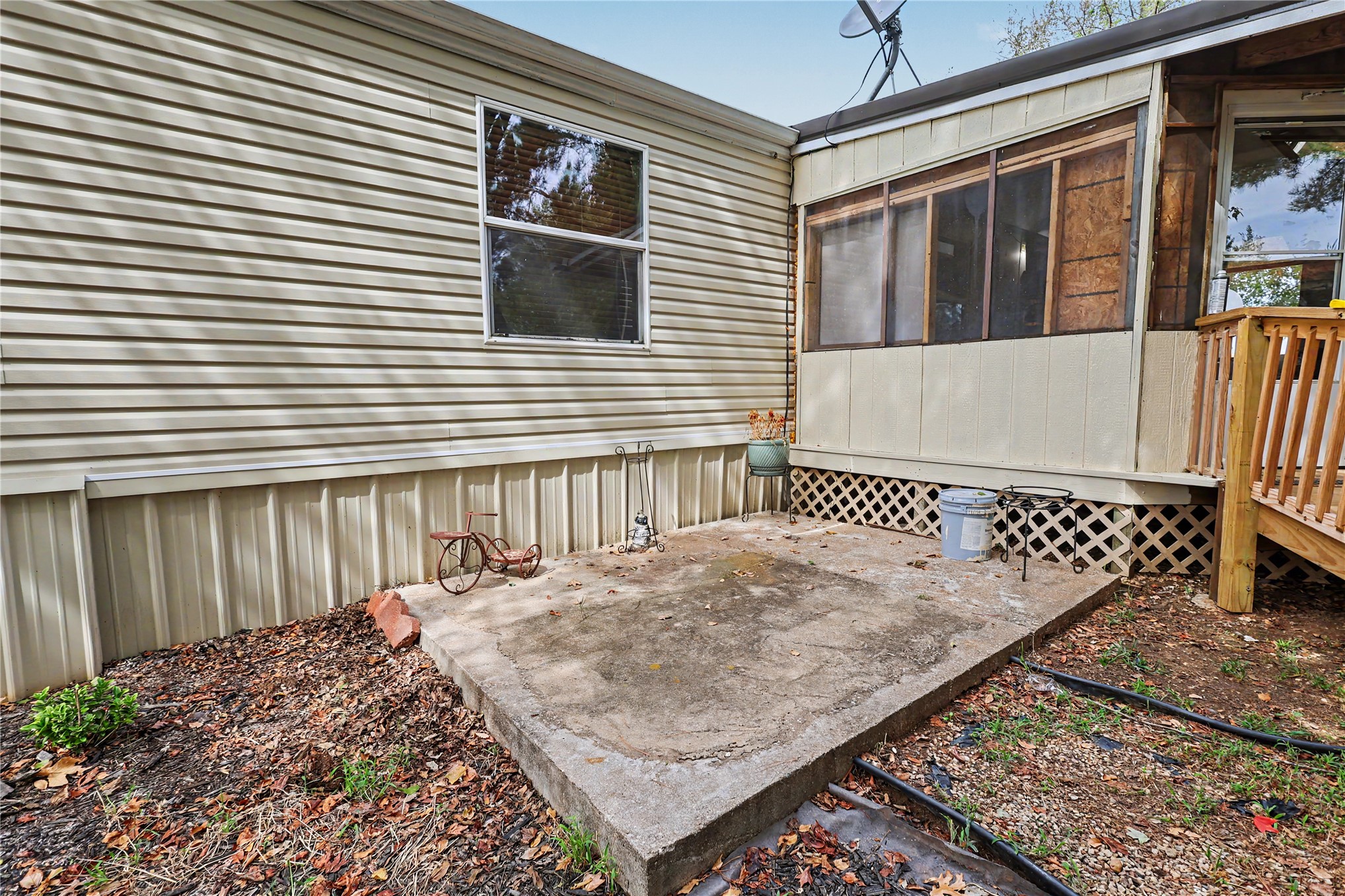 306 N Moseley Road Colcord OK 74338