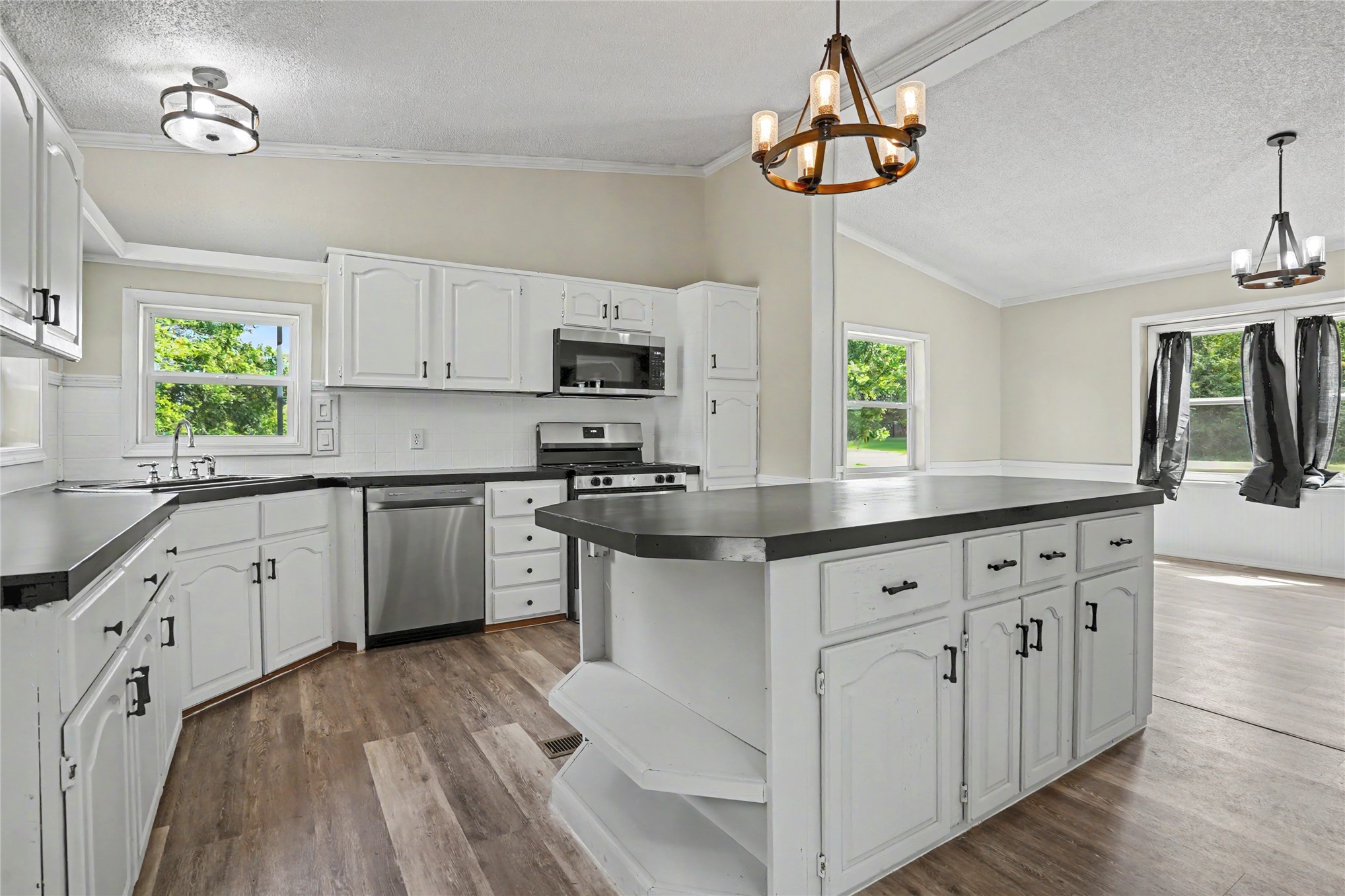 5782 Valley Road Skiatook OK 74070