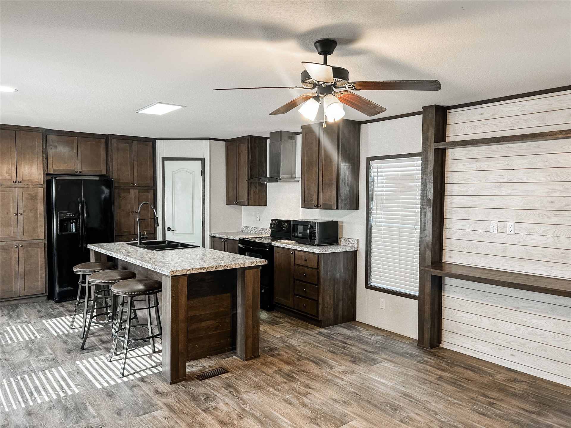 157 S Redbird Lane Eufaula OK 74432
