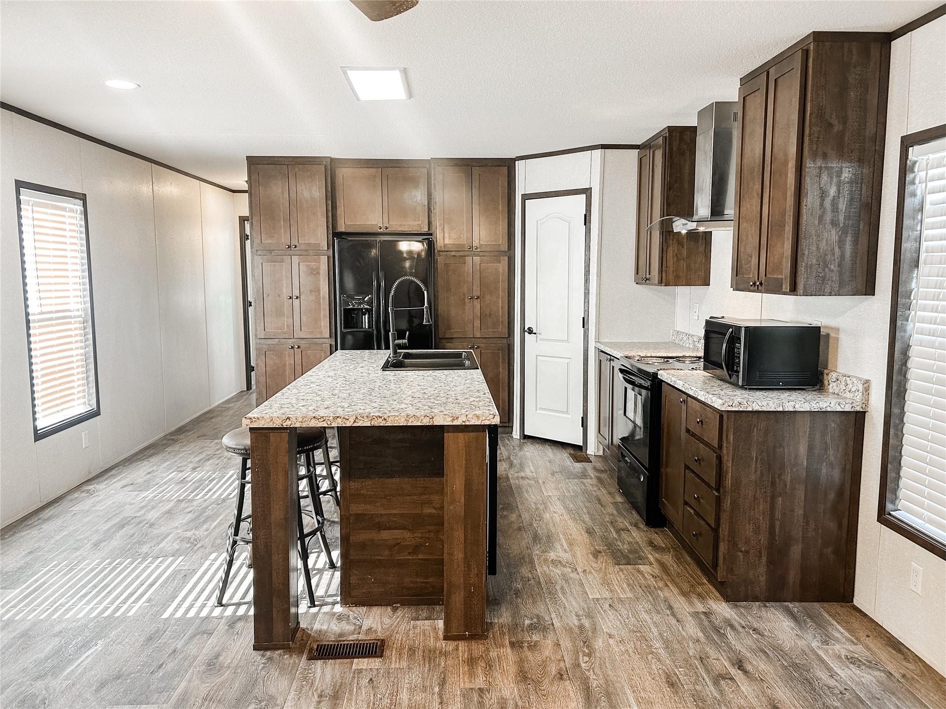 157 S Redbird Lane Eufaula OK 74432