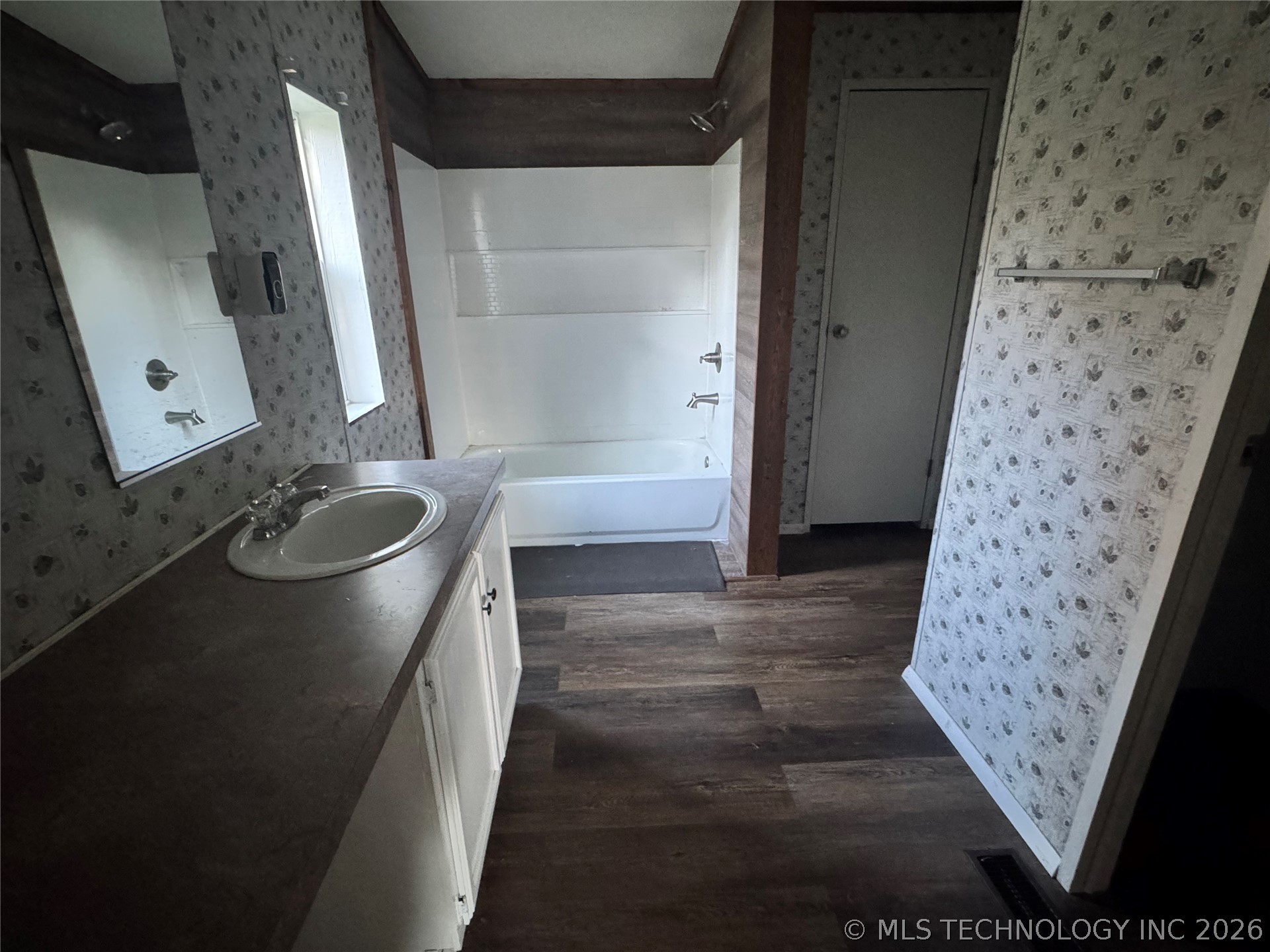 359 S Hardy Caney OK 74533