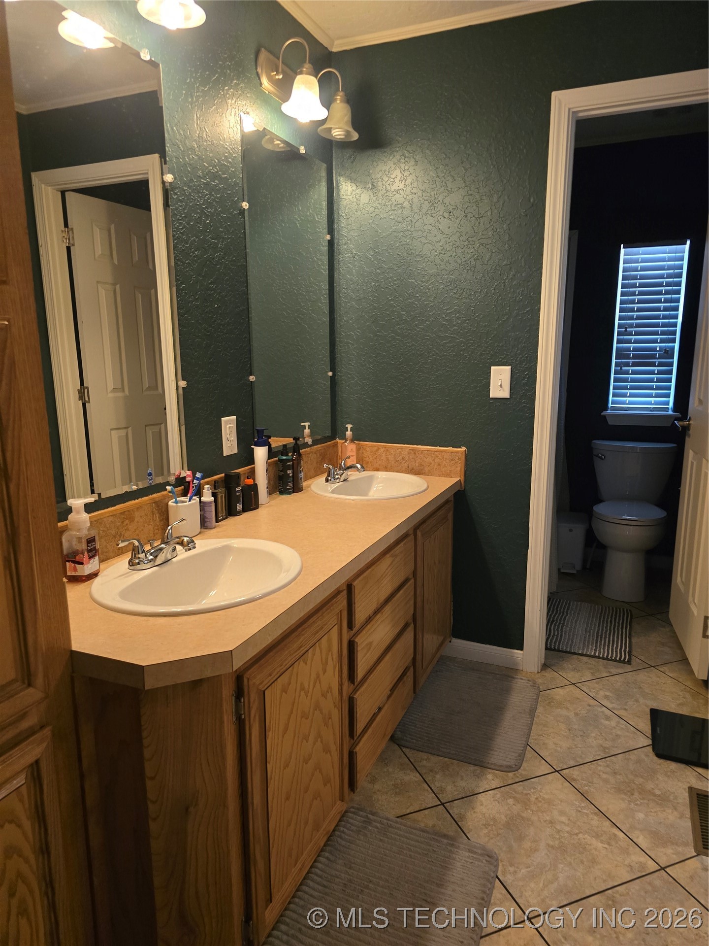 306 W Oklahoma Medford OK 73759