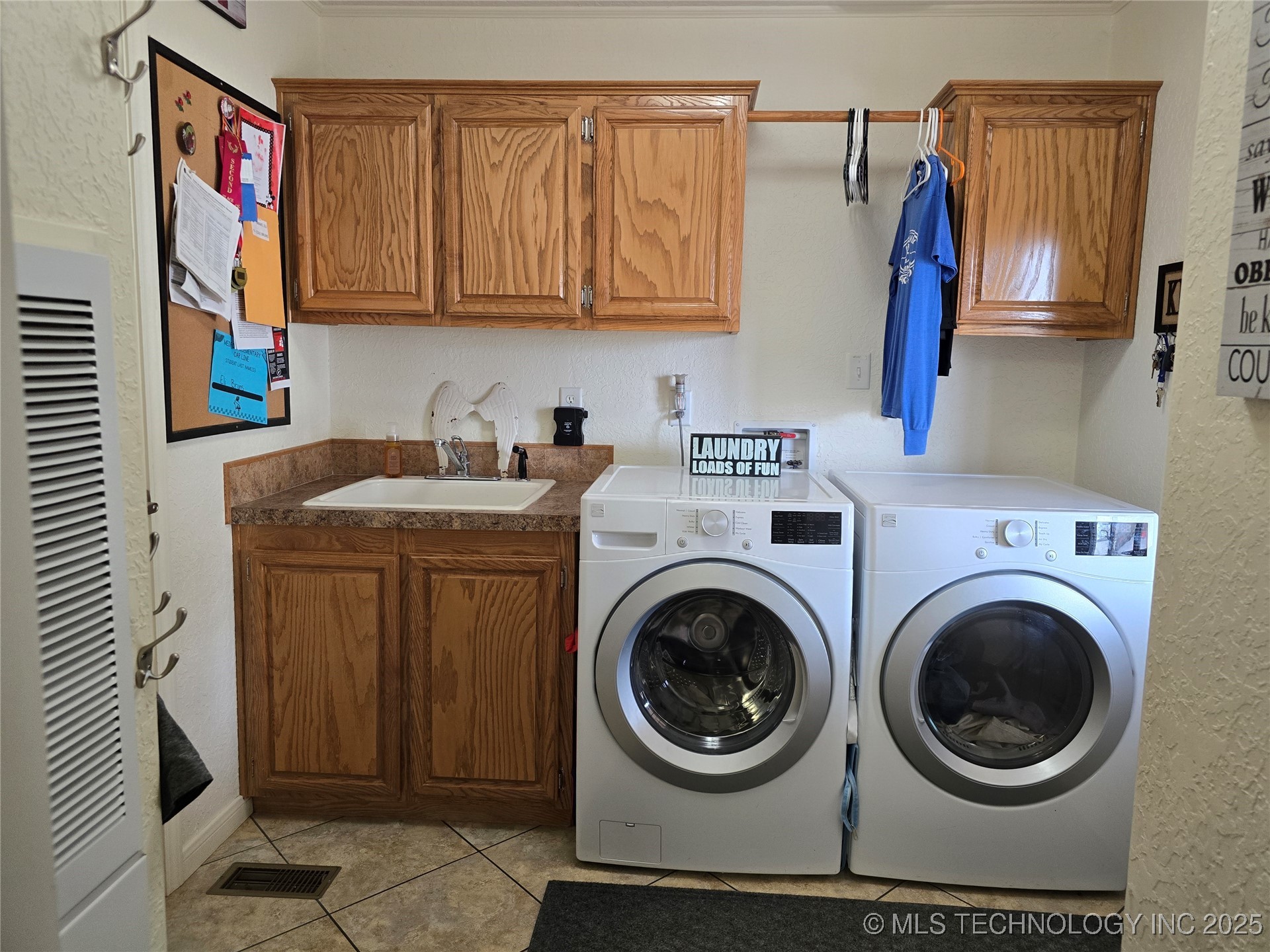 306 W Oklahoma Medford OK 73759