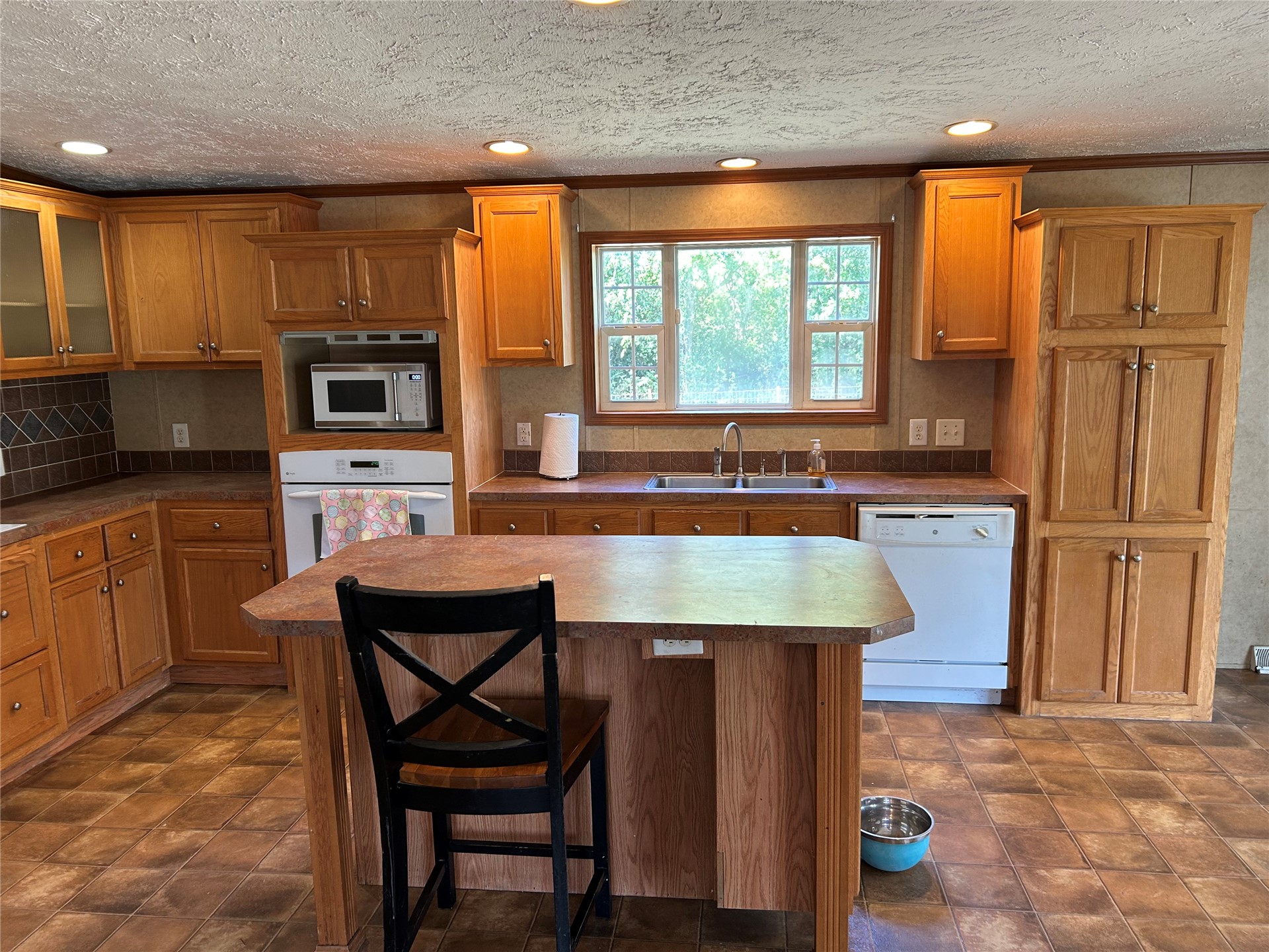 18121 W Coyote Trail Sand Springs OK 74063