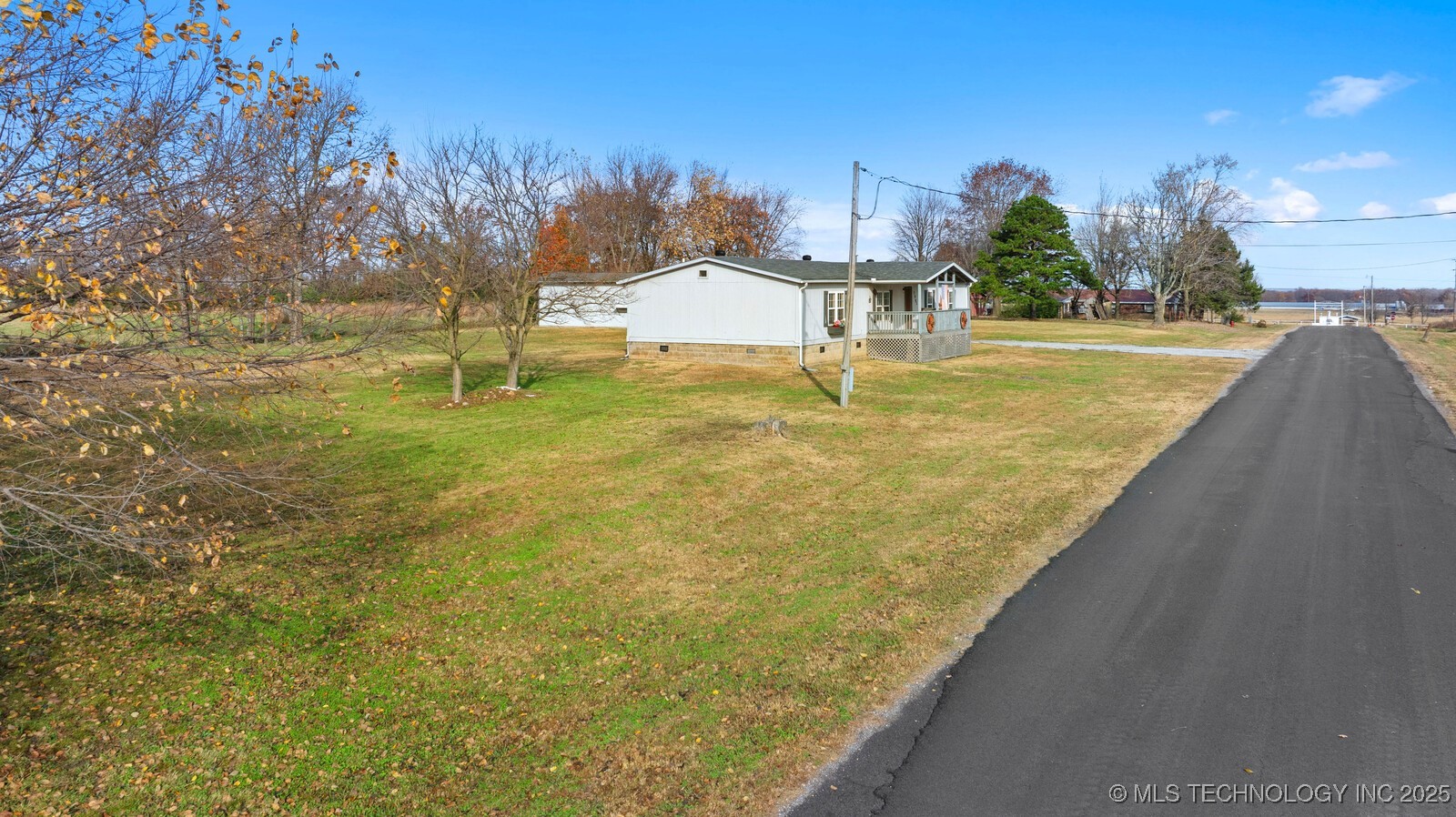 1991 N Colcord Avenue Colcord OK 74338