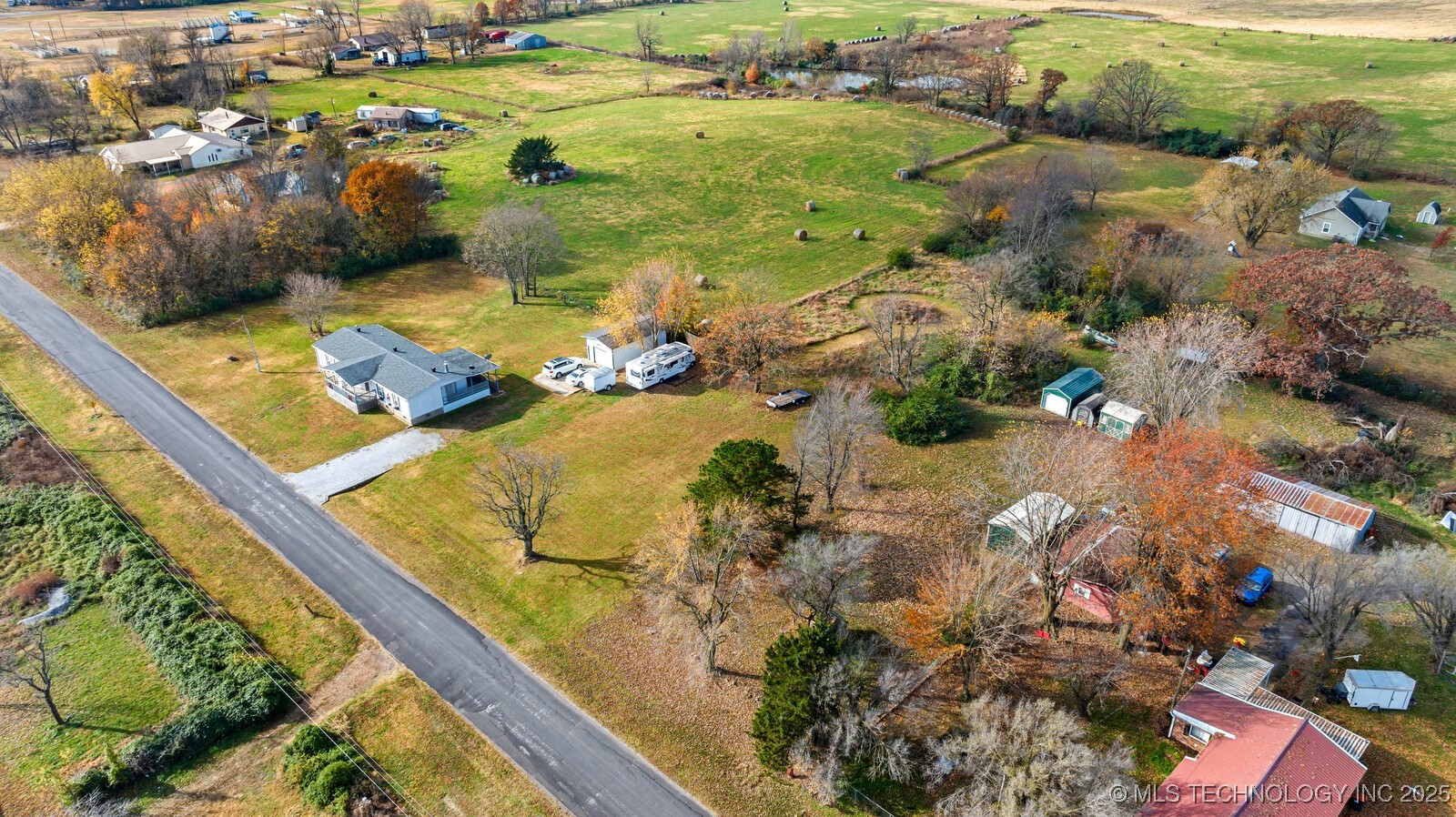 1991 N Colcord Avenue Colcord OK 74338