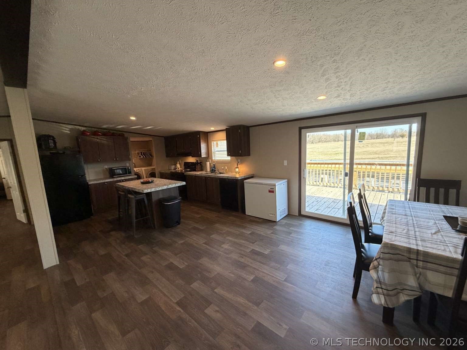 2206 N 184th Road Mounds OK 74047