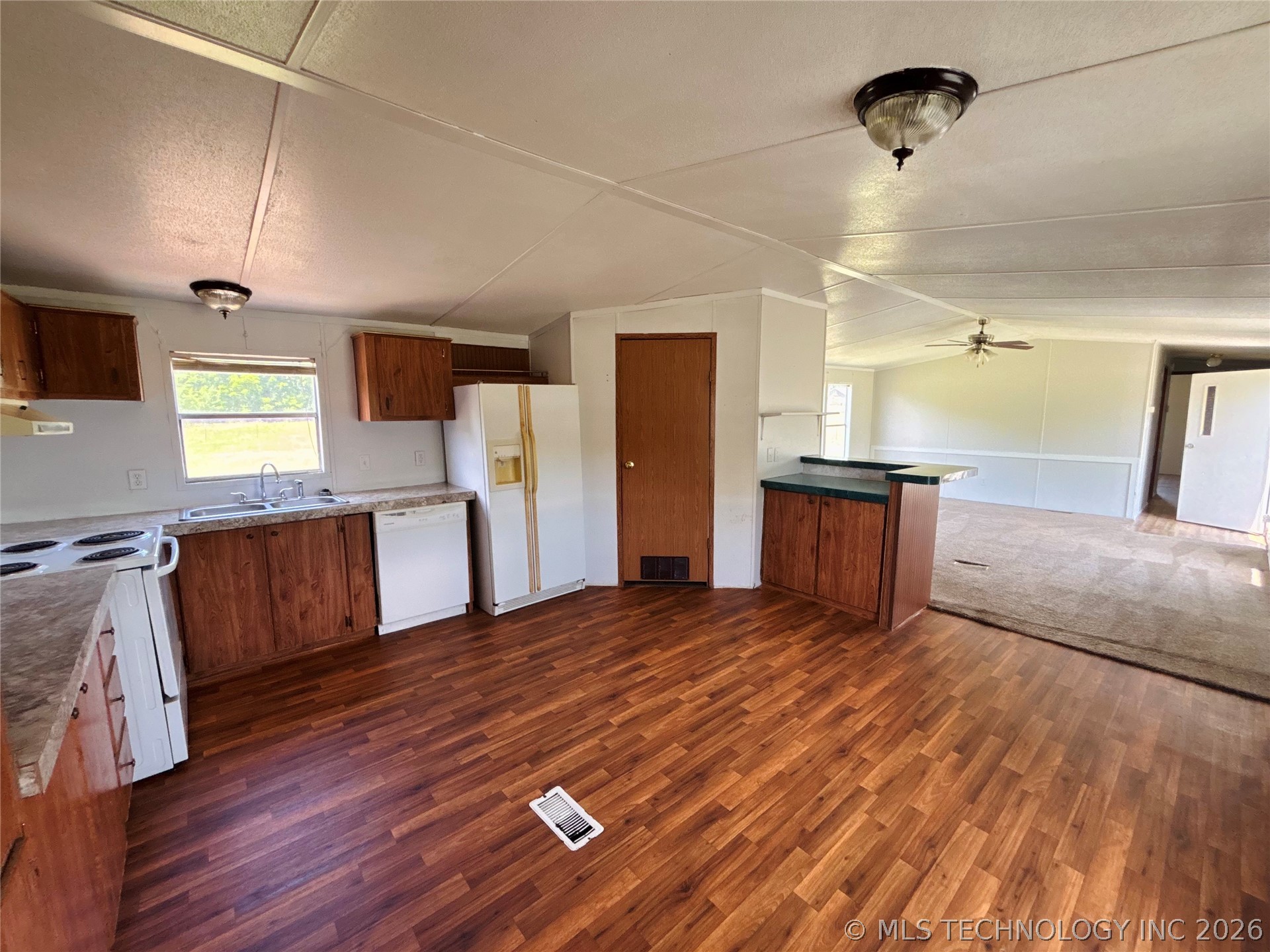 5849 S Bullard Chapel Tishomingo OK 73460