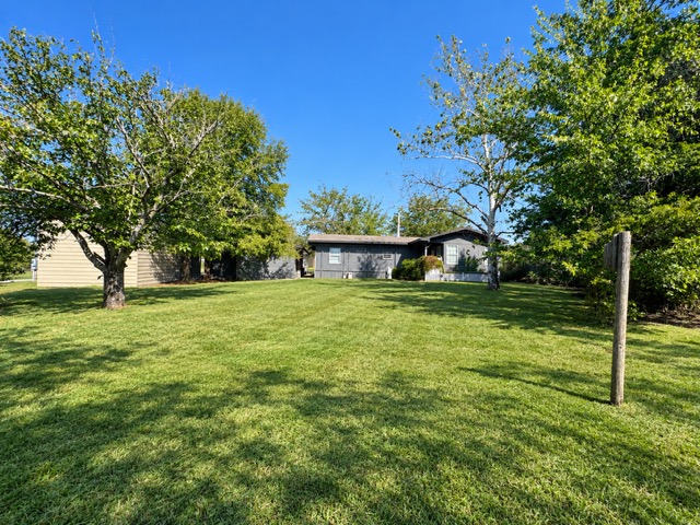 14027 Manor Kingston OK 73439
