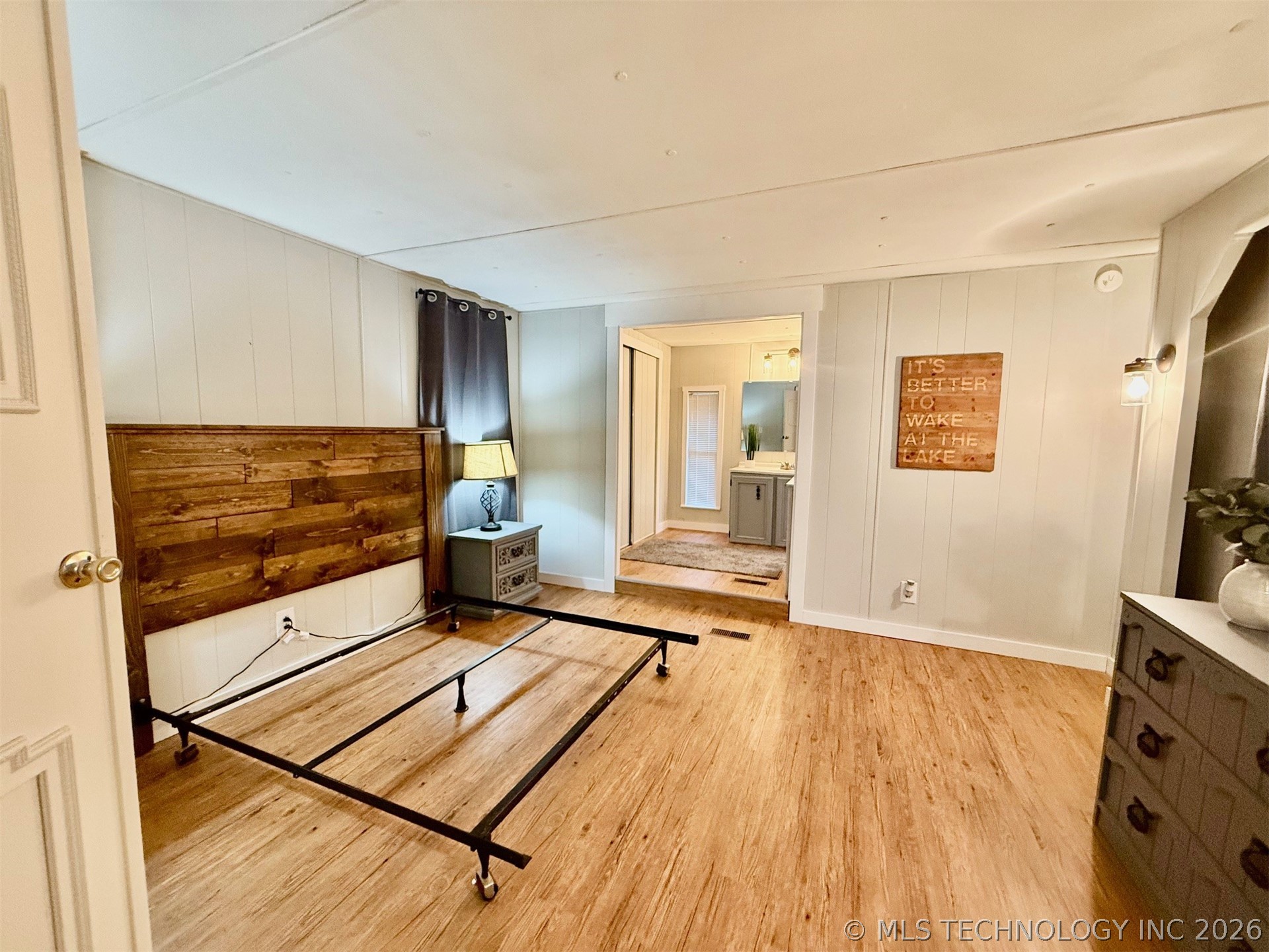 34299 S Terrapin Creek Cookson OK 74427
