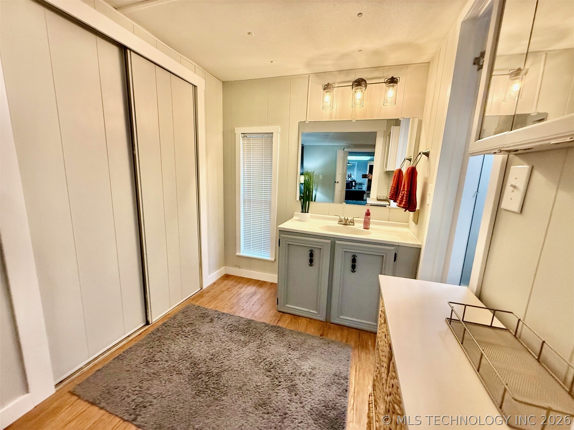 34299 S Terrapin Creek Cookson OK 74427