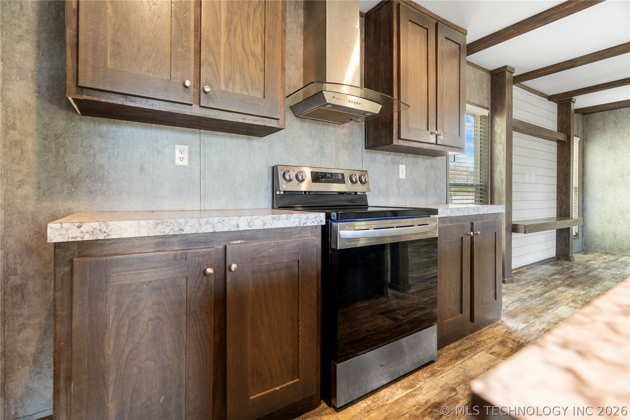2109 Hawk Kingston OK 73439