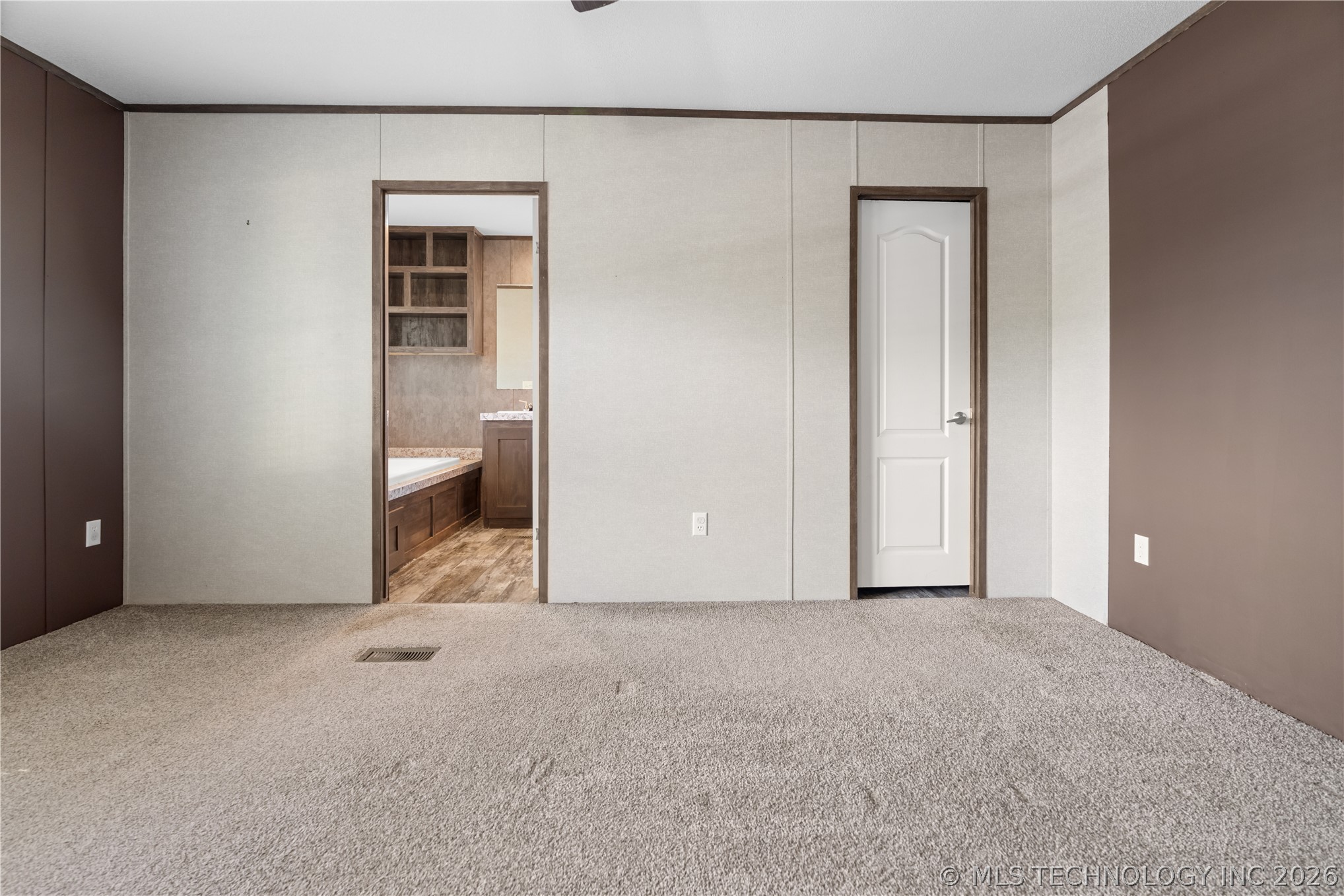 2109 Hawk Kingston OK 73439