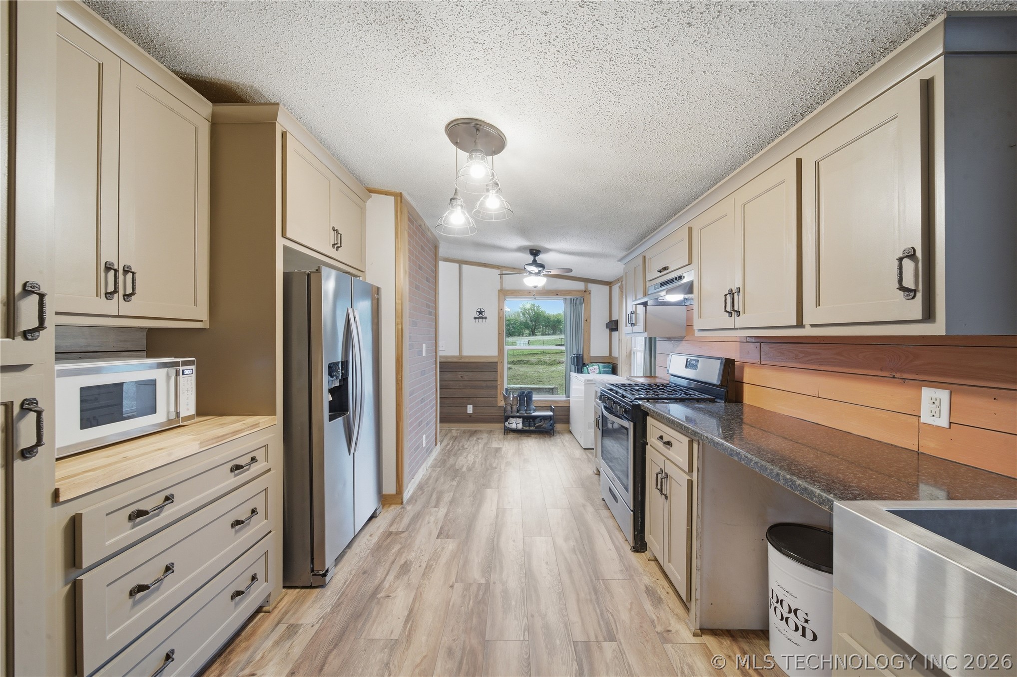 9101 S 4180 Road Claremore OK 74017