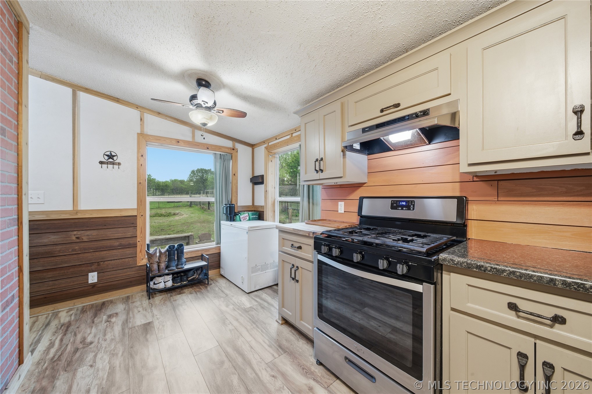 9101 S 4180 Road Claremore OK 74017