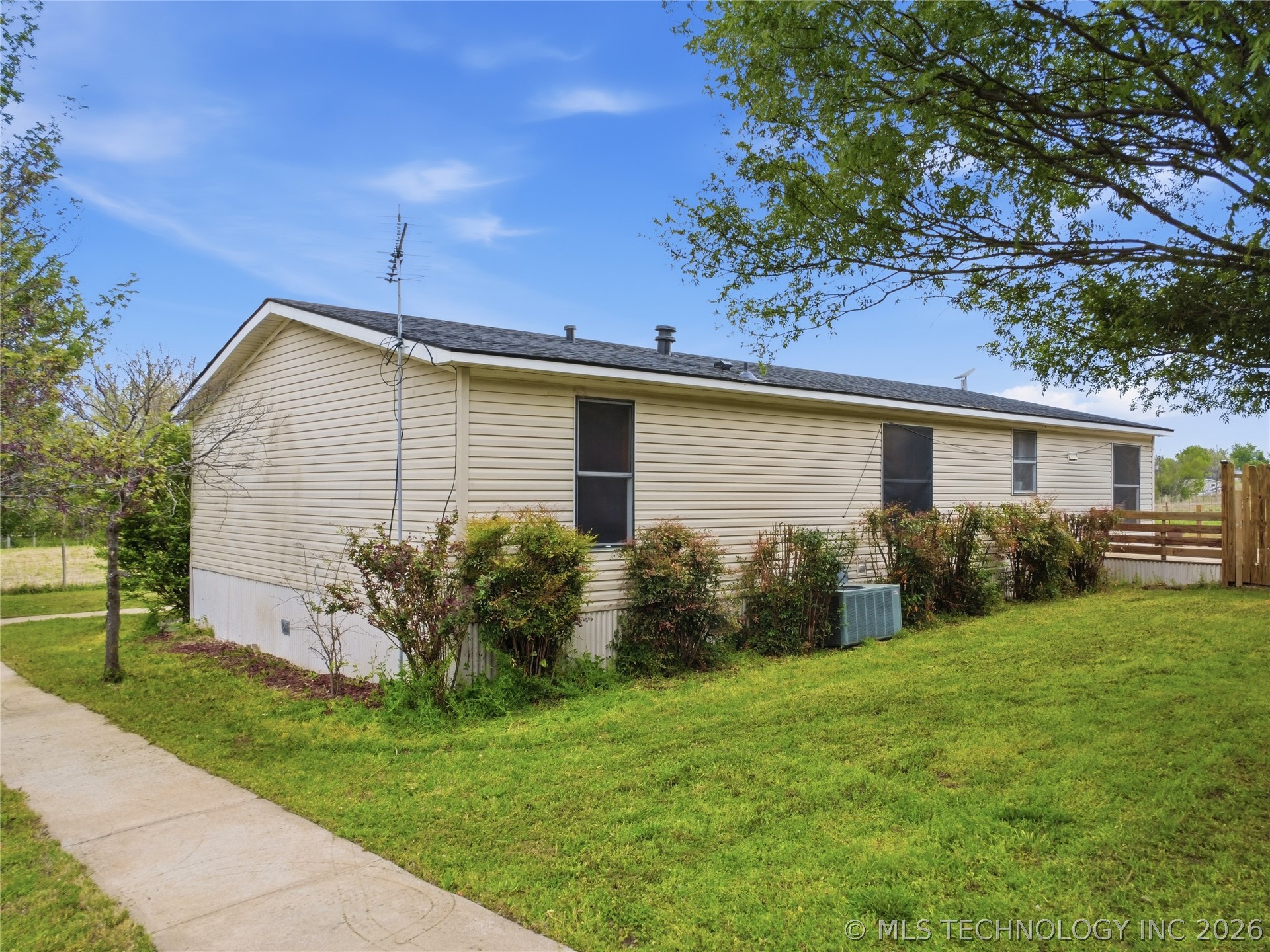 9101 S 4180 Road Claremore OK 74017