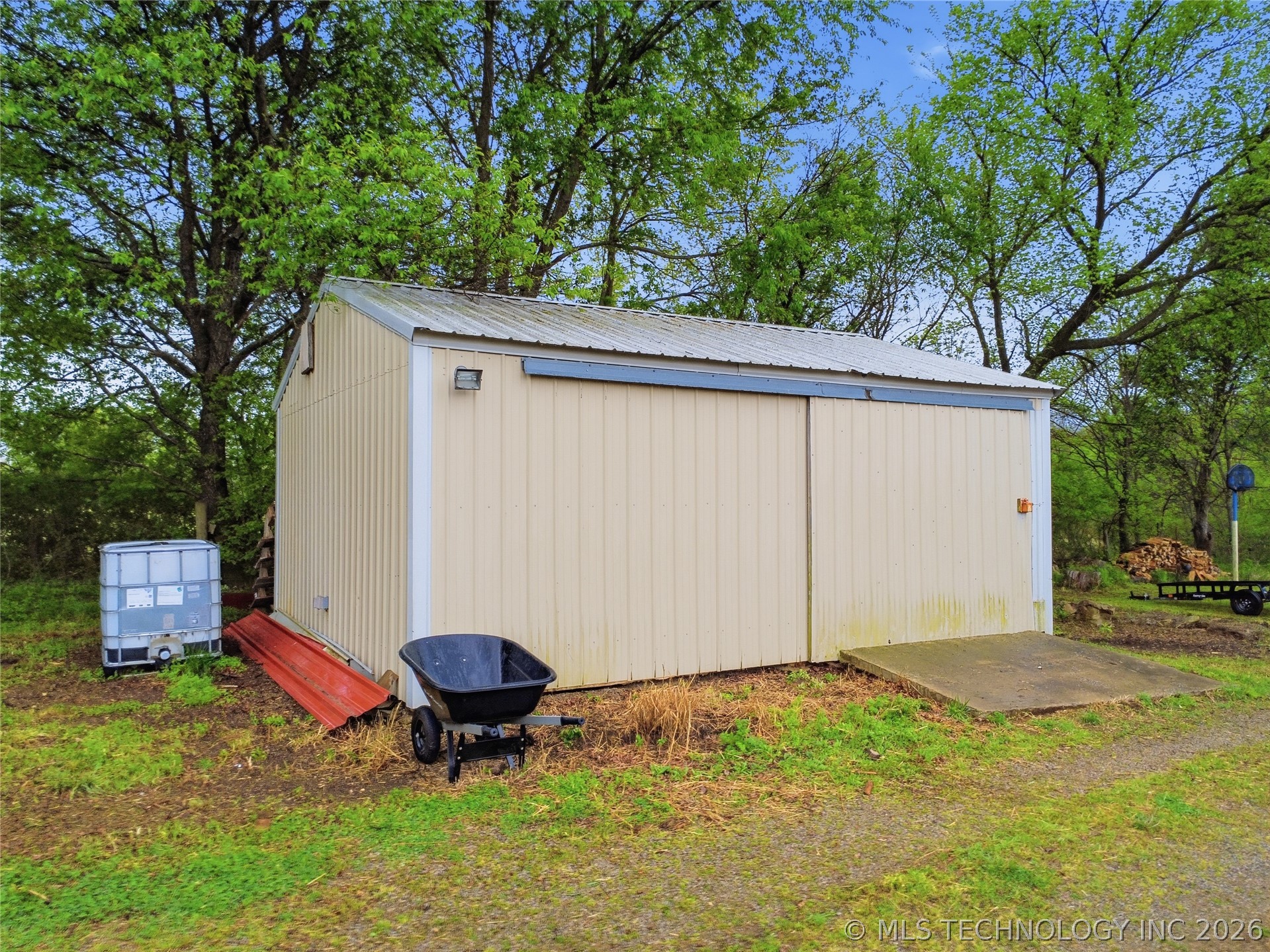 9101 S 4180 Road Claremore OK 74017