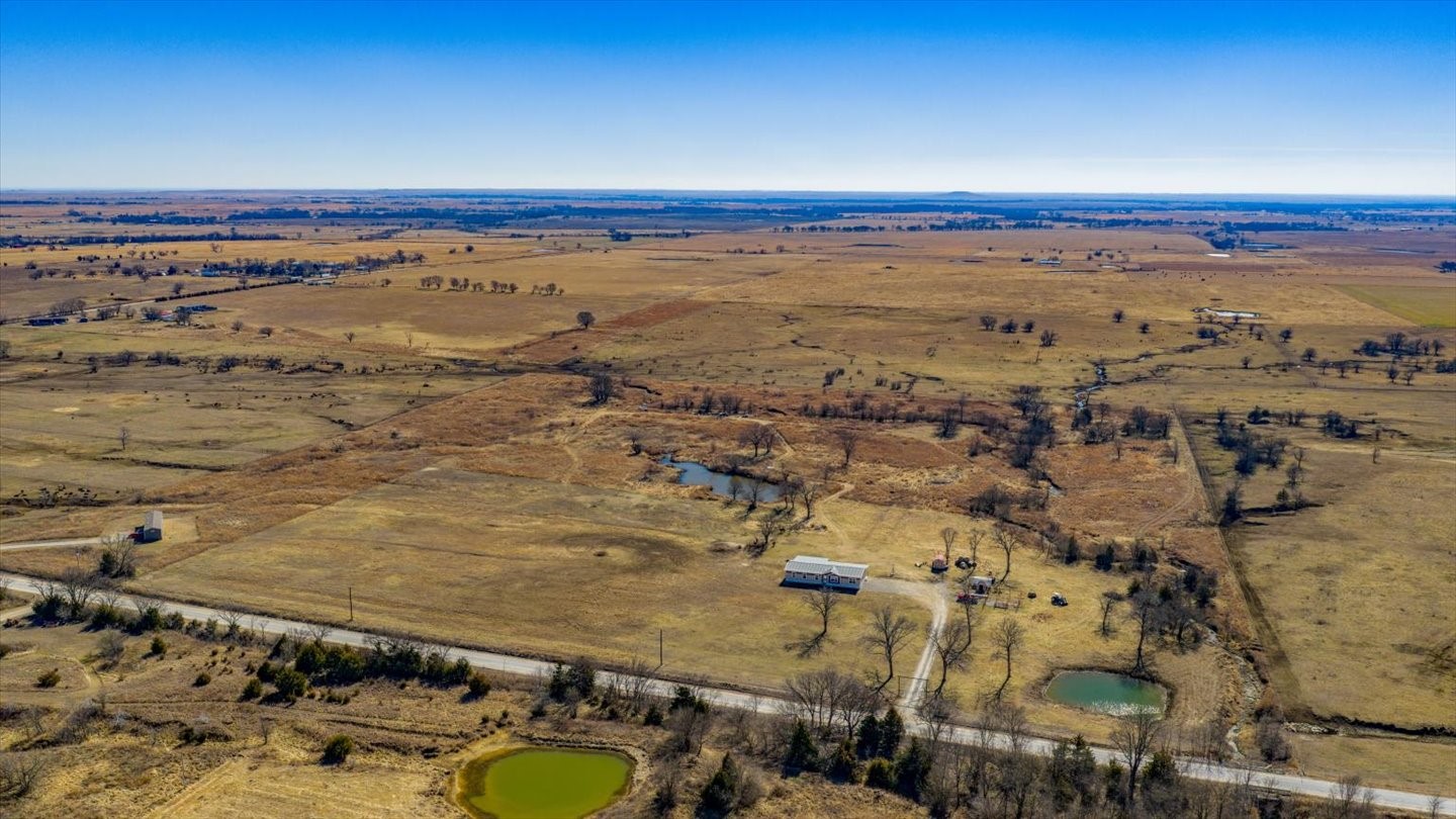 402575 W 700 Road Wann OK 74083