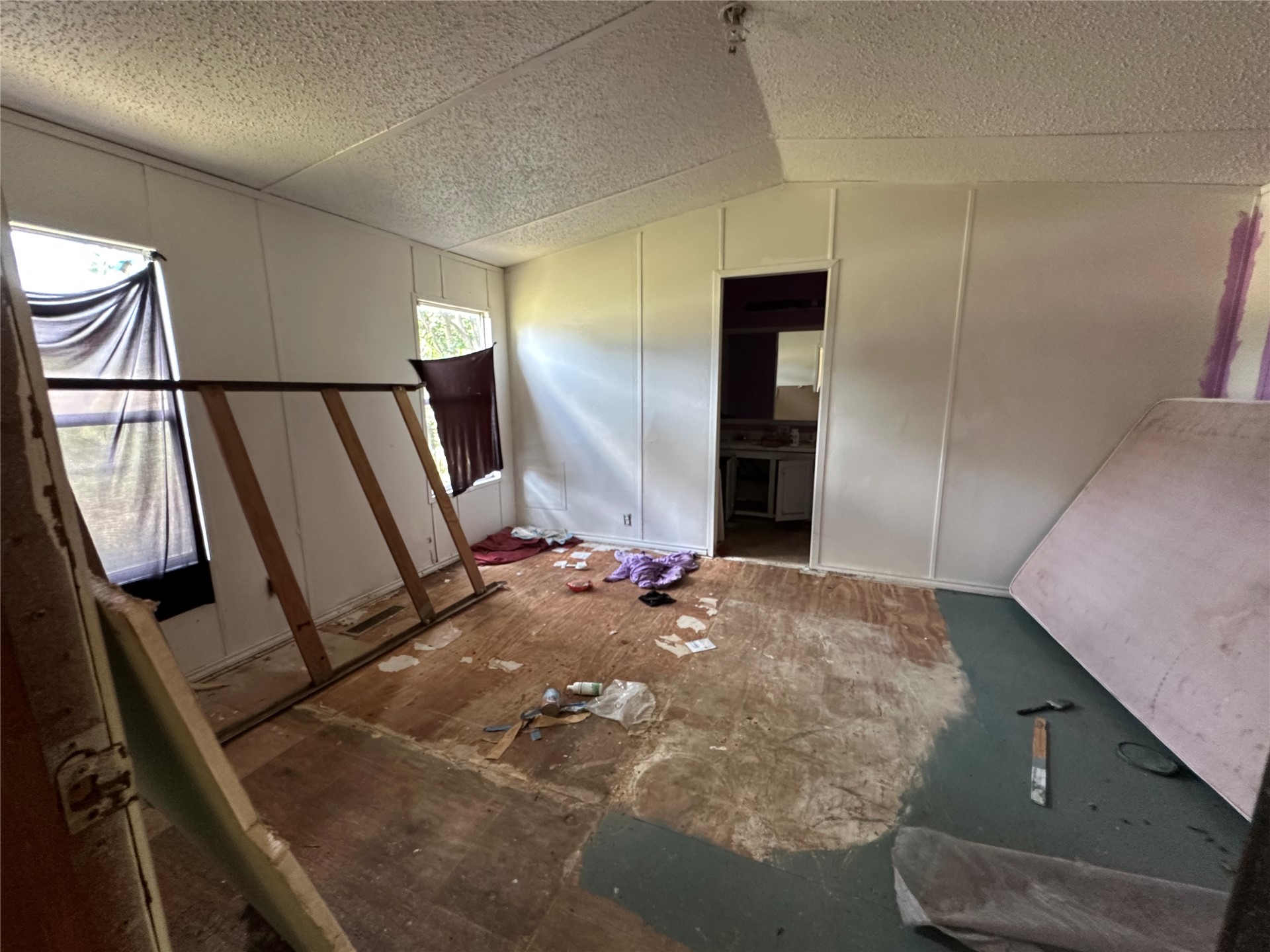 2003 Bristow Point Road Crowder OK 74501