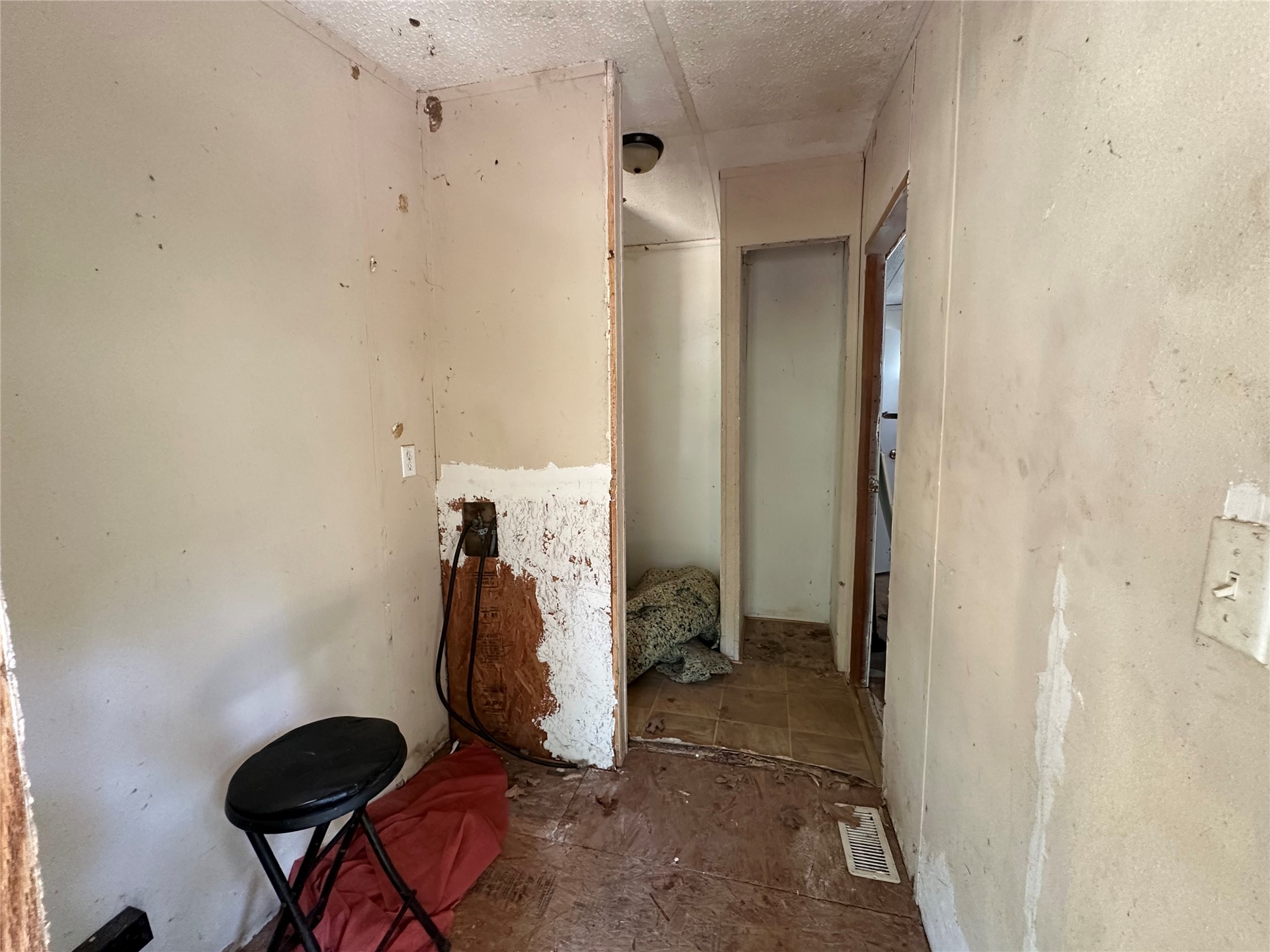 2003 Bristow Point Road Crowder OK 74501
