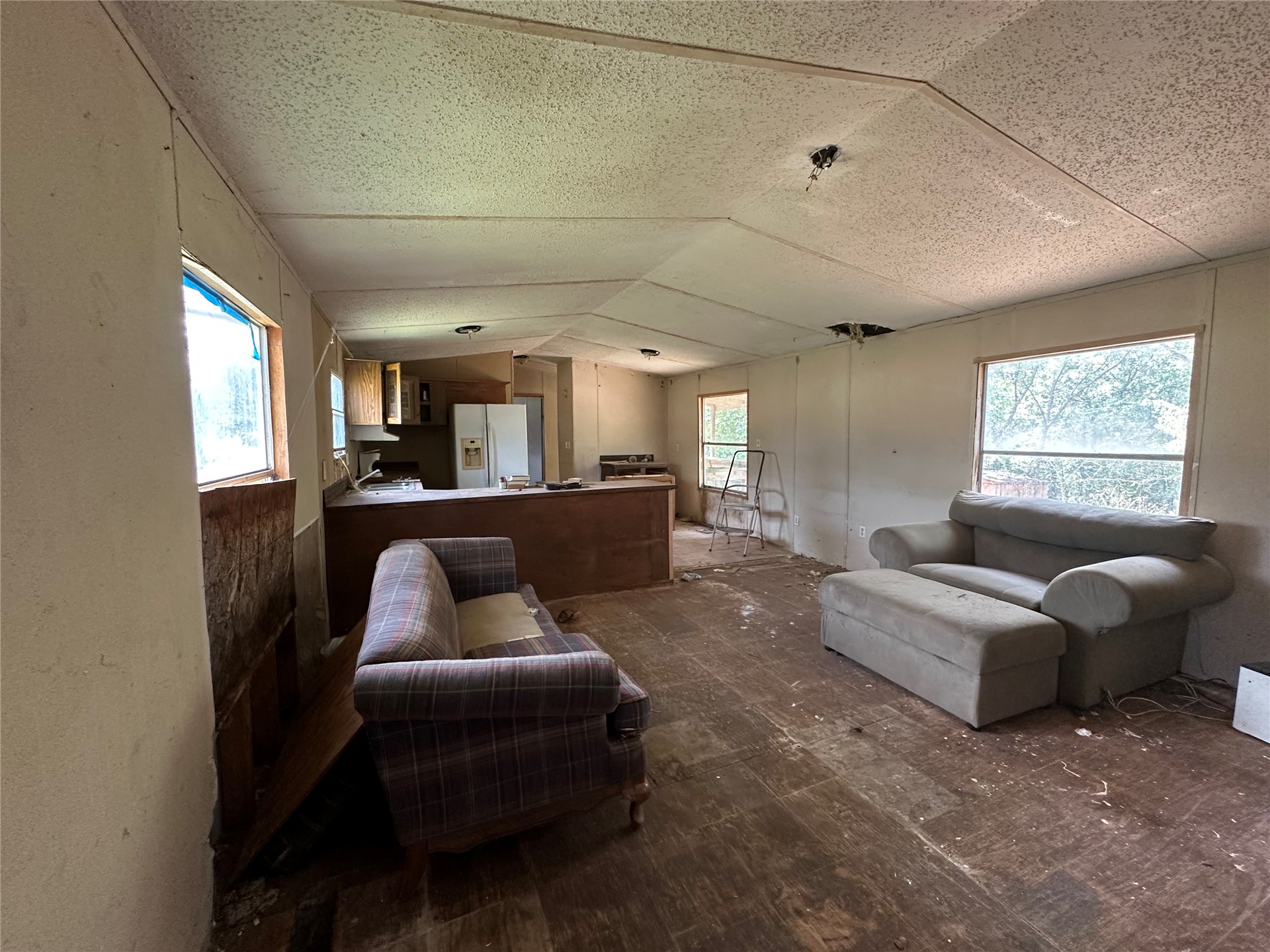 2003 Bristow Point Road Crowder OK 74501