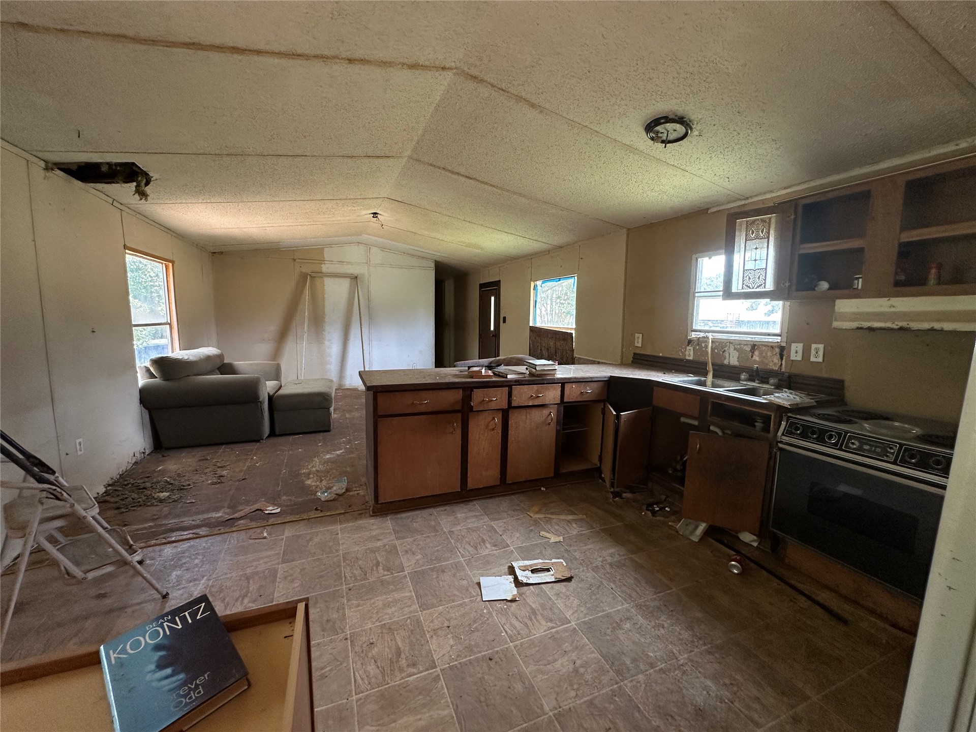 2003 Bristow Point Road Crowder OK 74501