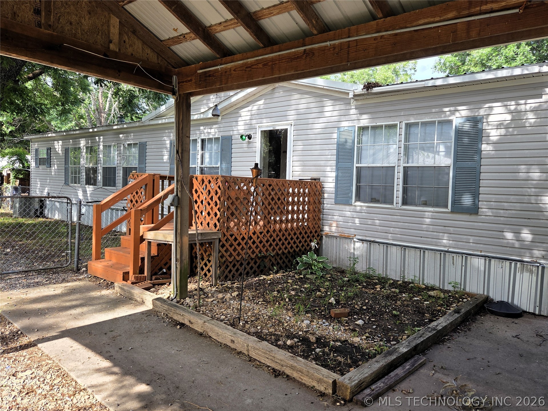4 Tooker Point Salina OK 74365