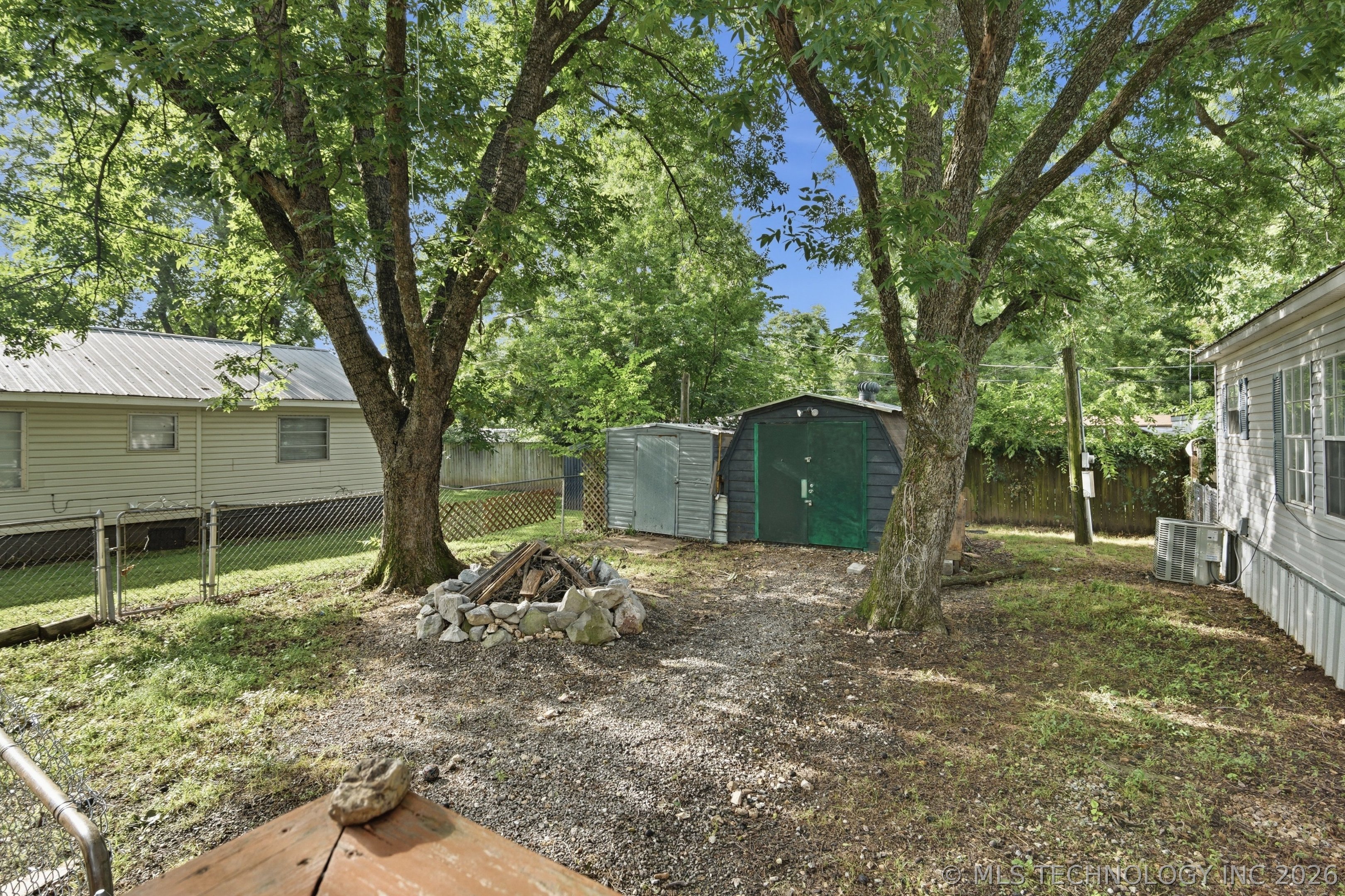 4 Tooker Point Salina OK 74365