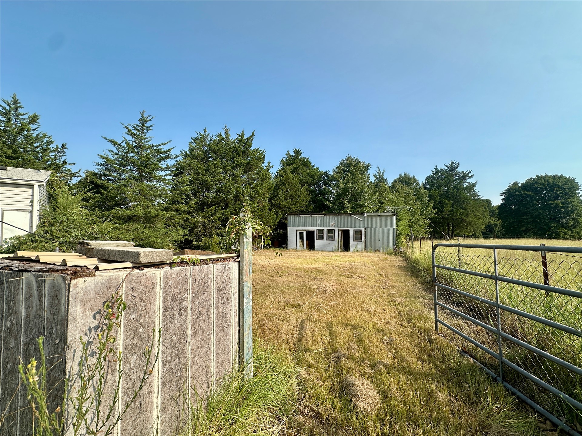 236 Reaves Road Cartwright OK 74731