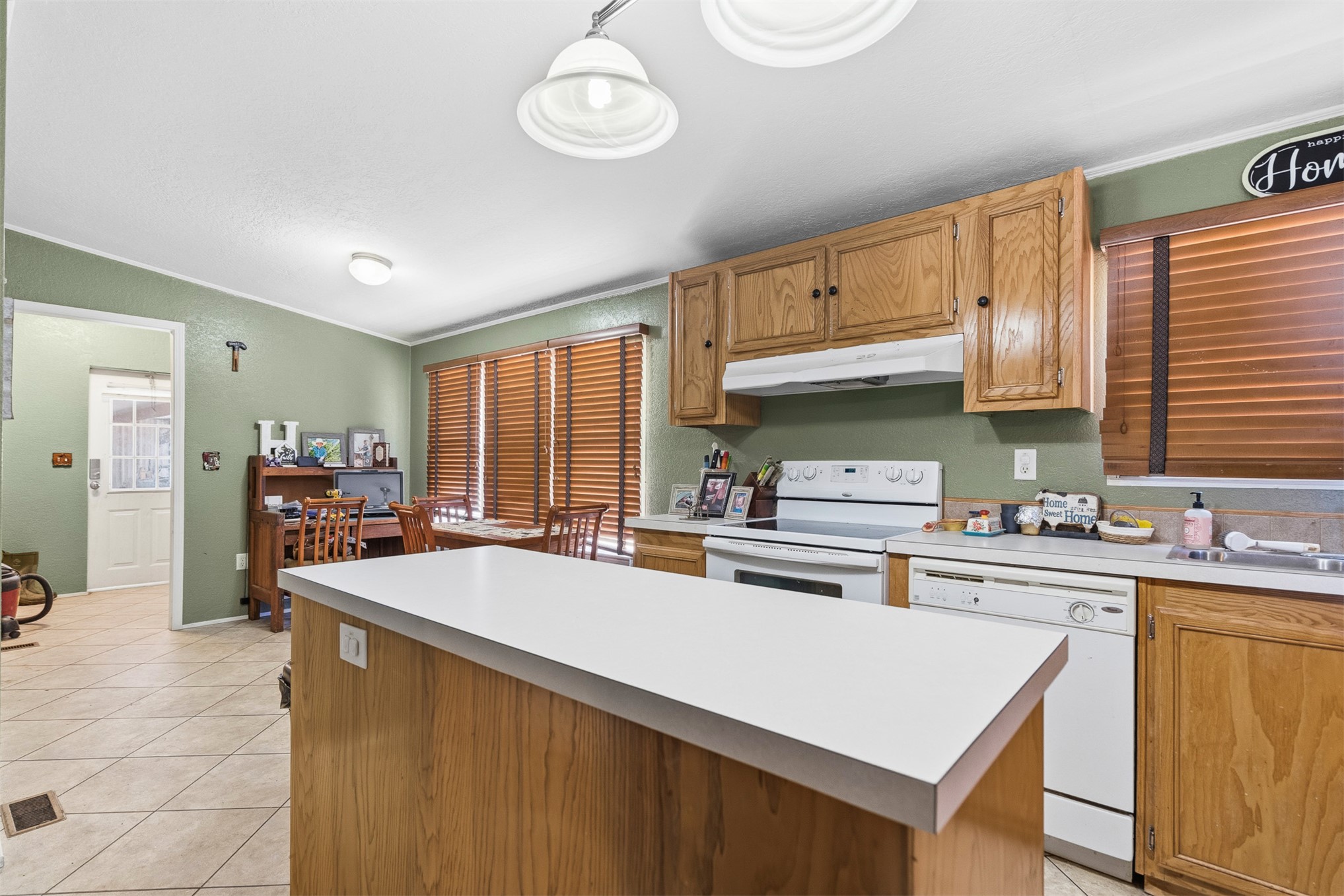 19137 Old Santa Fe Trail Thackerville OK 73459