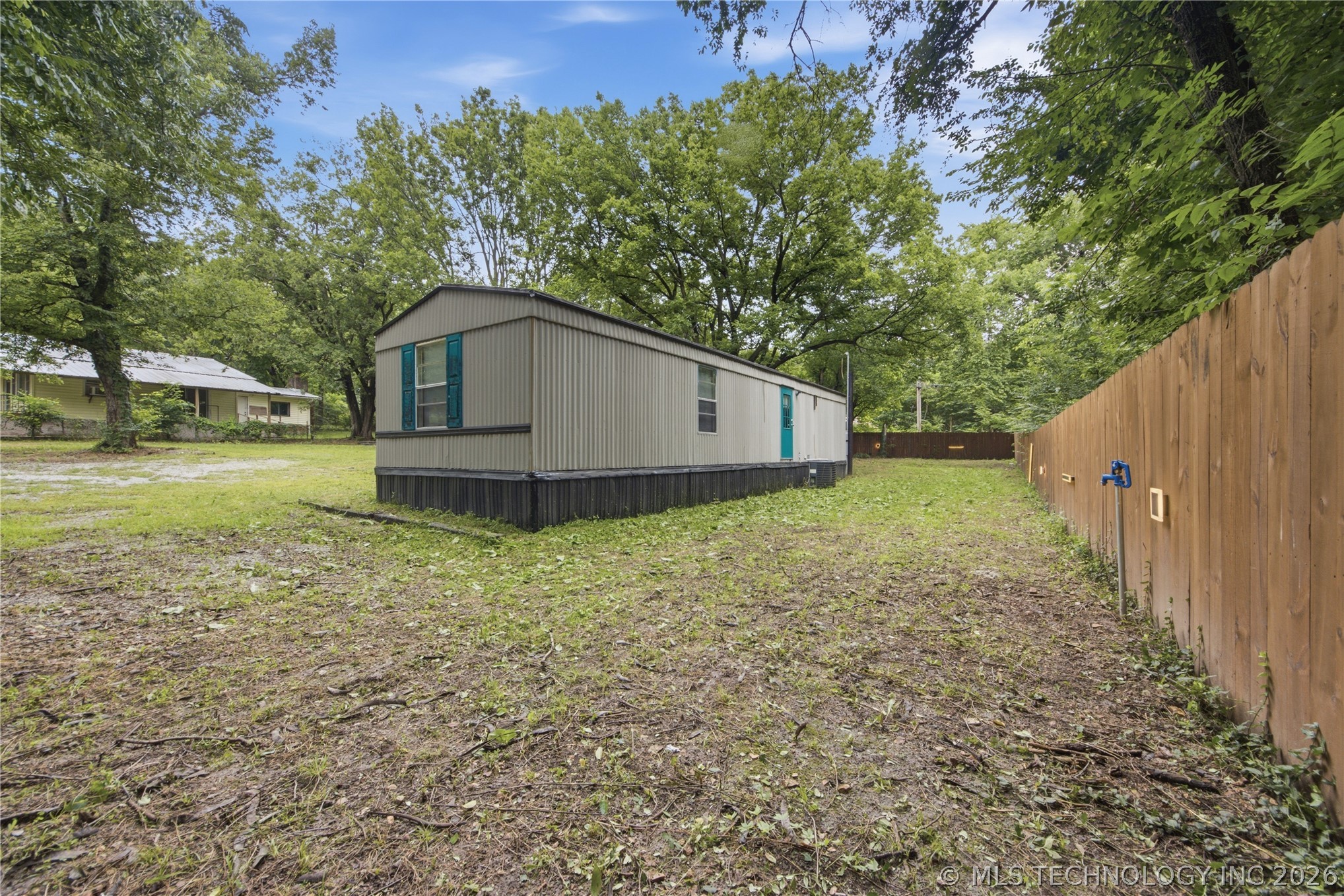 213 N Cherokee Street Spavinaw OK 74366