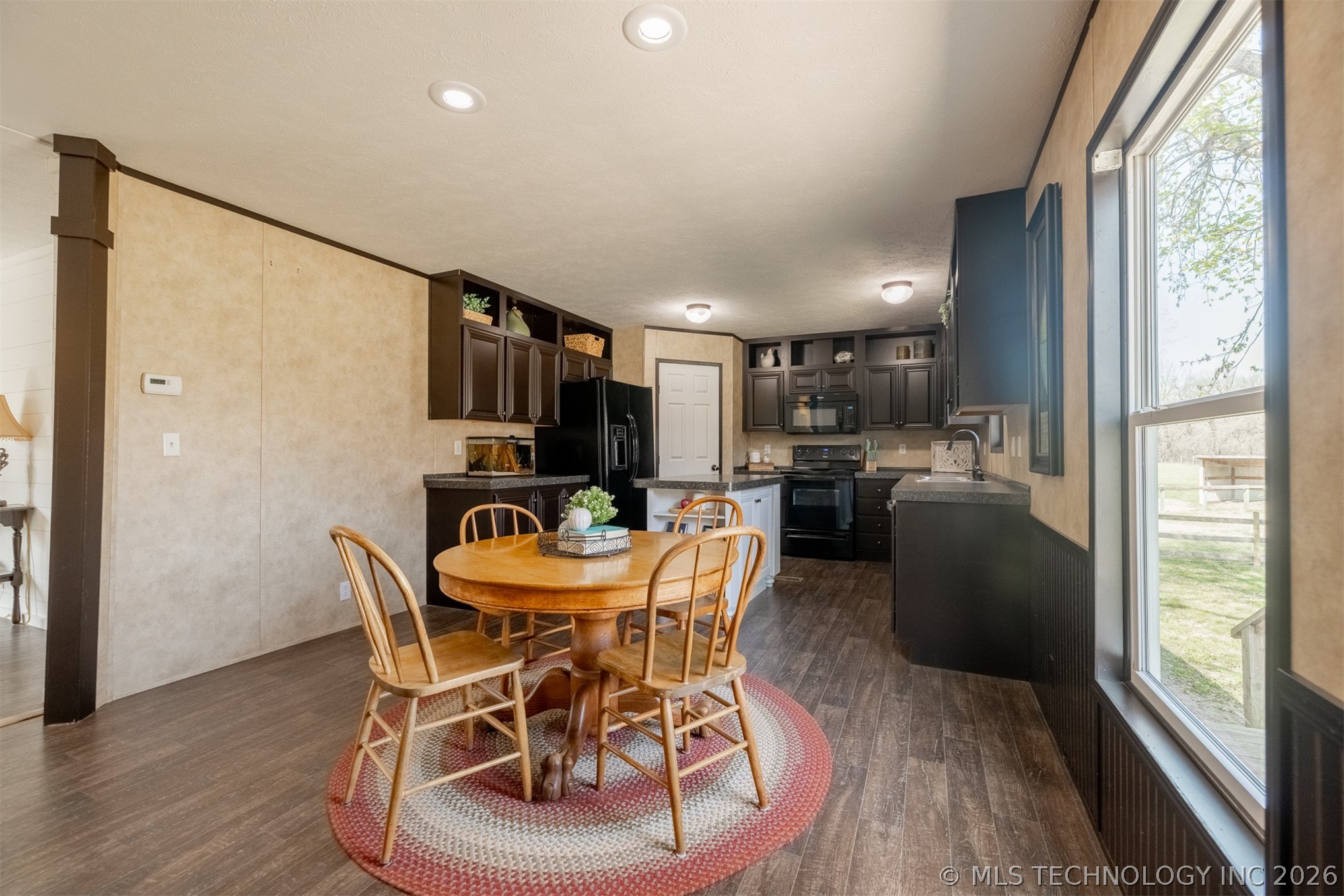 393876 W 2100 Road Bartlesville OK 74003