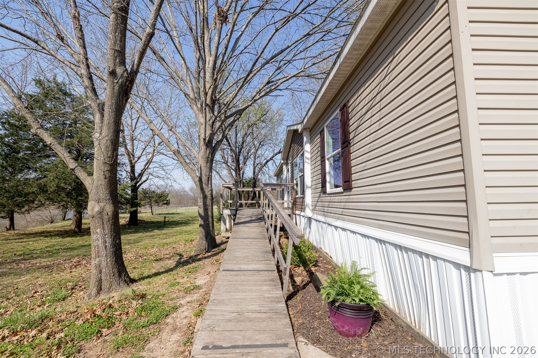 393876 W 2100 Road Bartlesville OK 74003