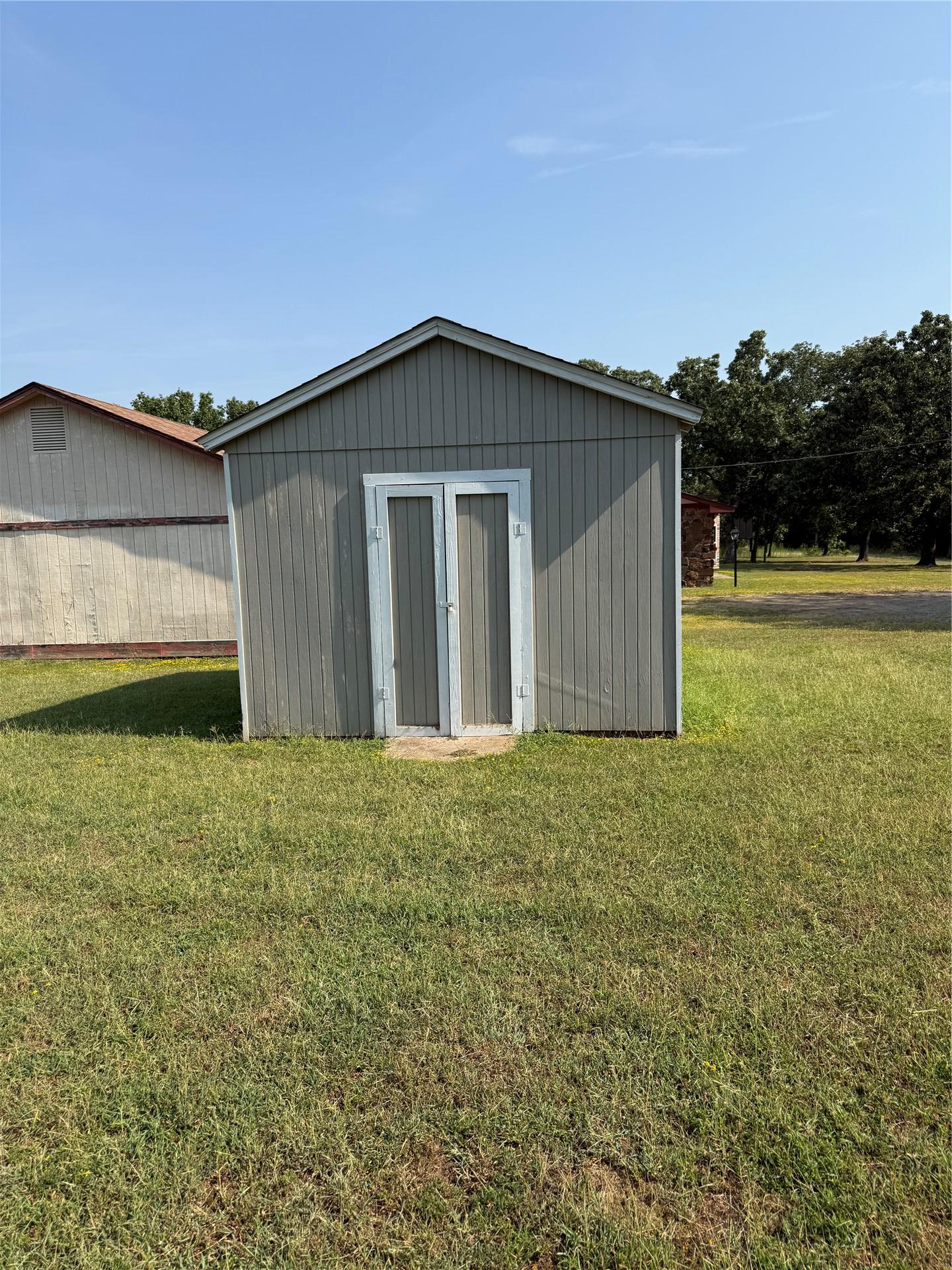 10993 Loblolly Road Henryetta OK 74437
