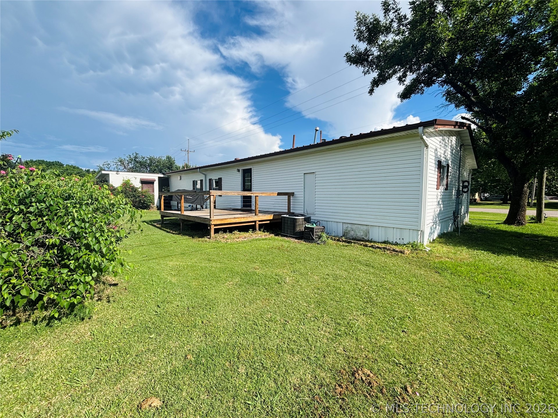 302 SW 2nd Street Kingston OK 73439