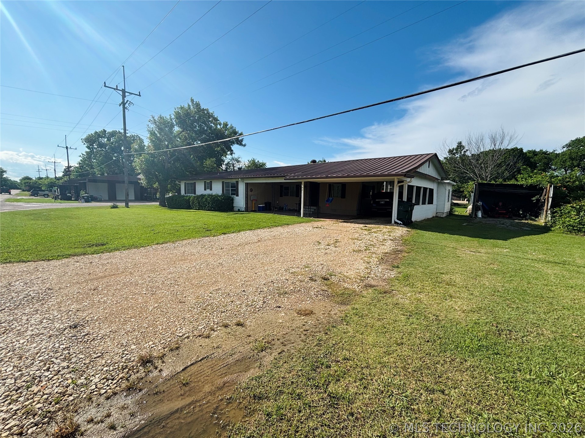 302 SW 2nd Street Kingston OK 73439