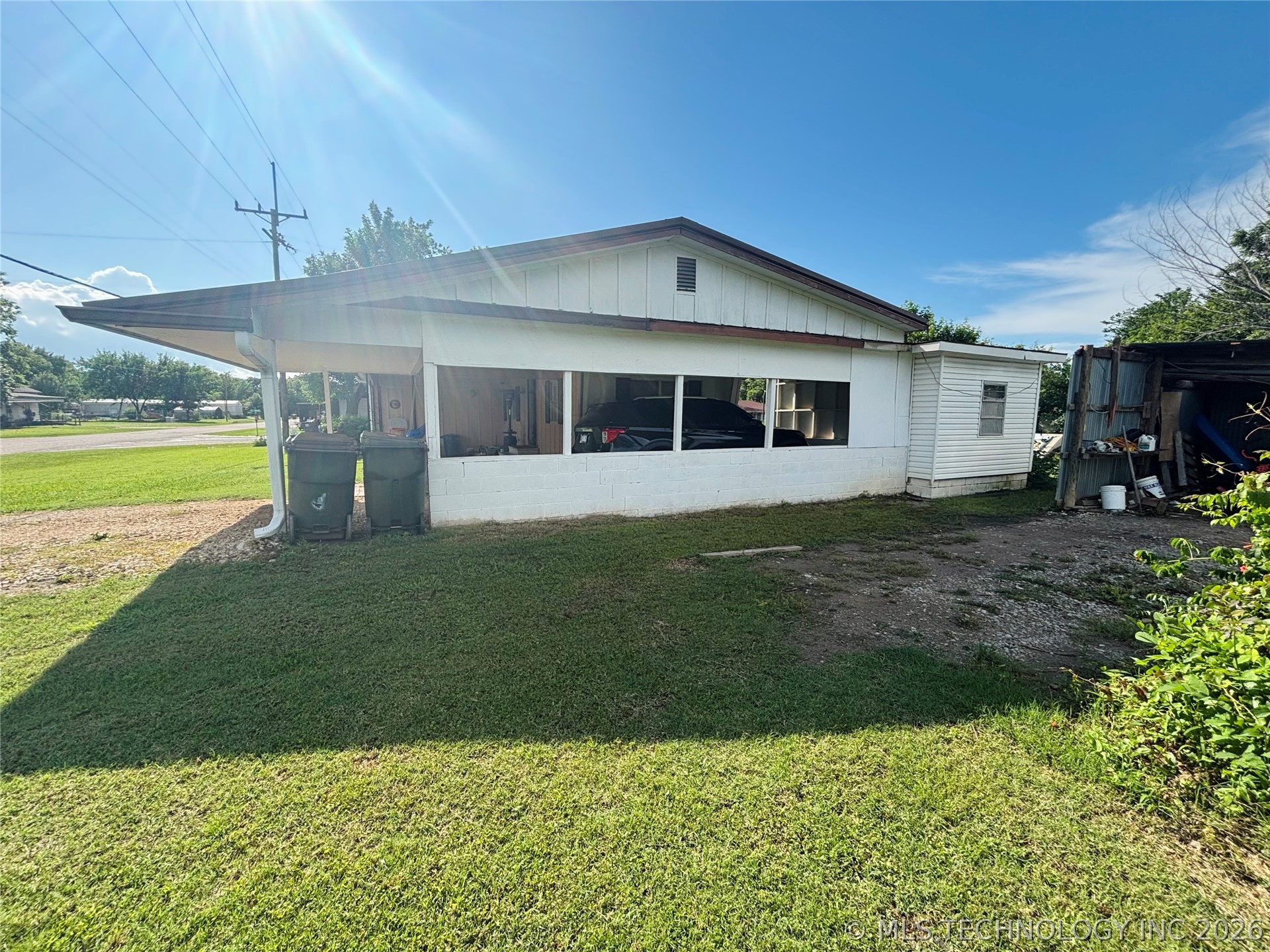 302 SW 2nd Street Kingston OK 73439