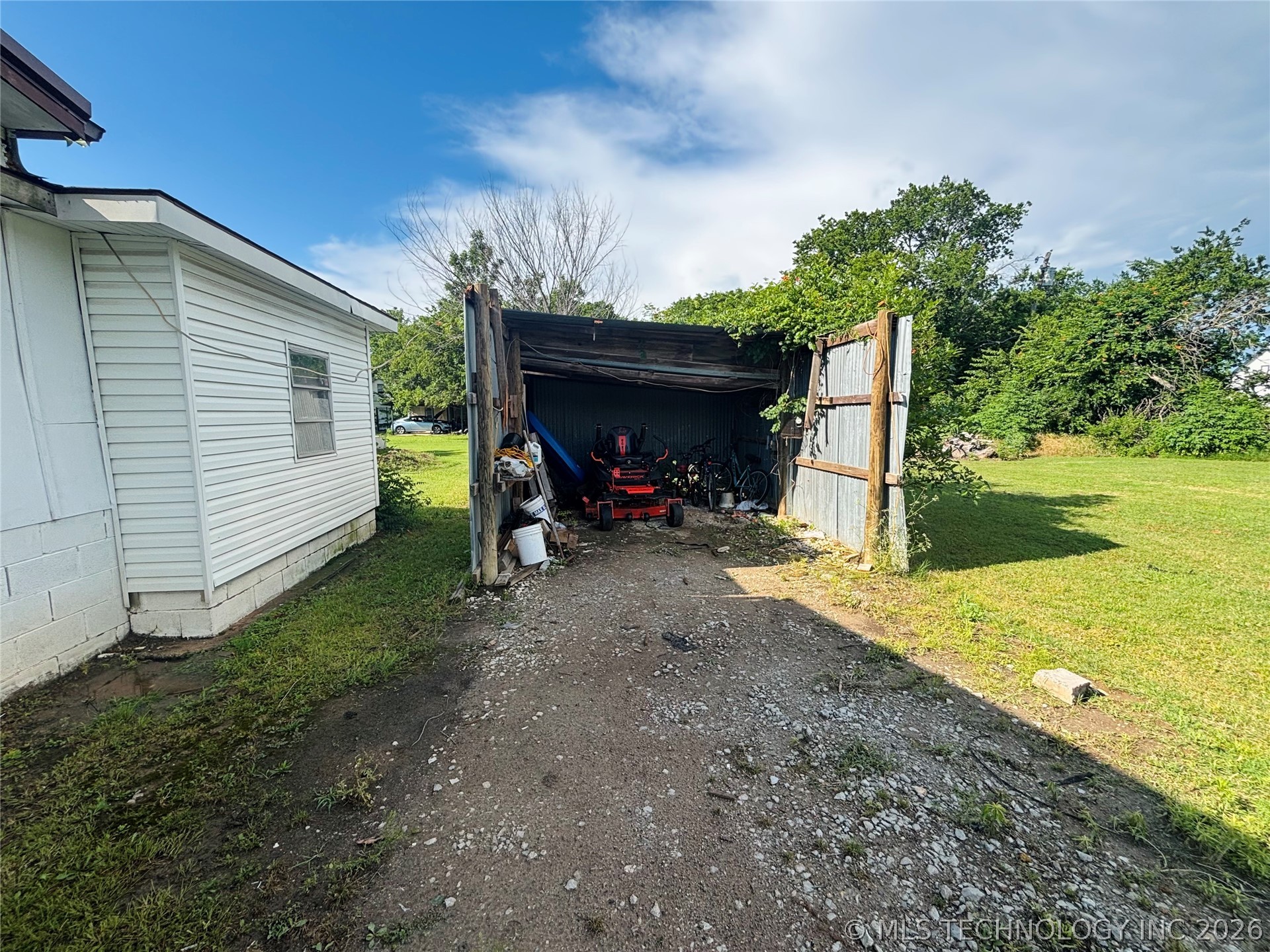 302 SW 2nd Street Kingston OK 73439