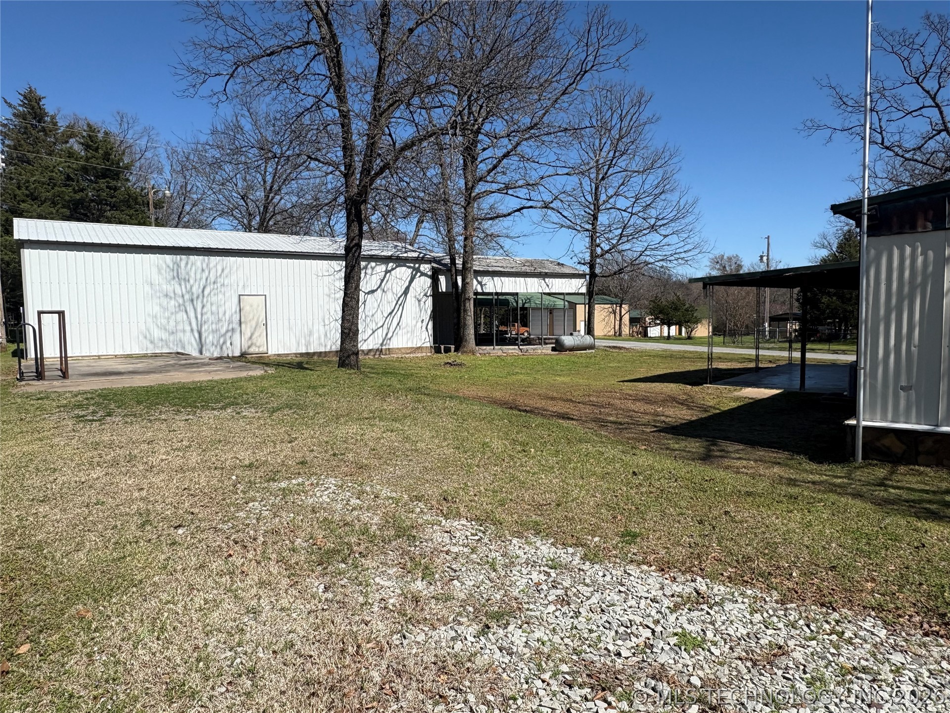 417 Pine Road Eufaula OK 74432