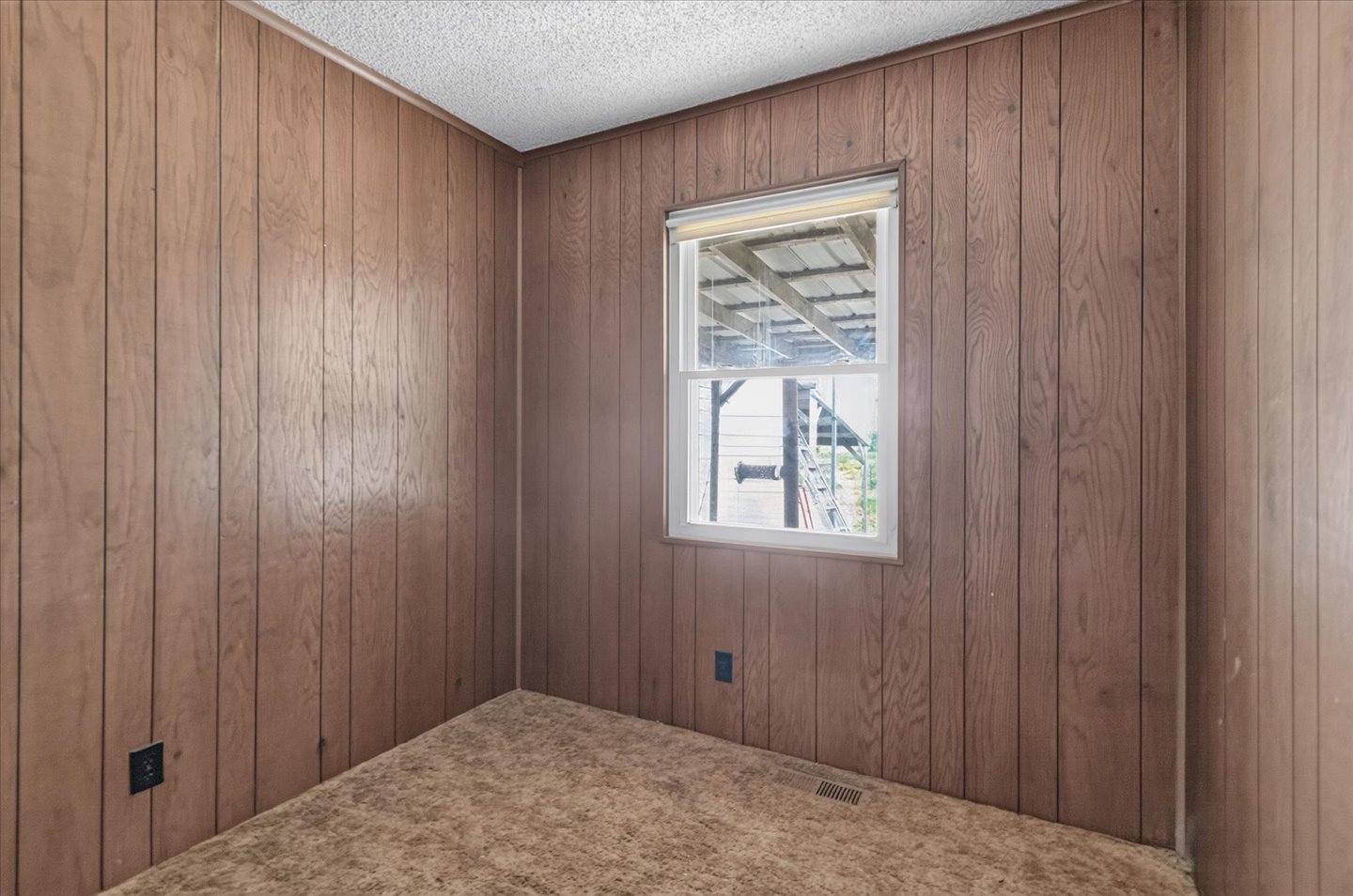 21092 Highway 169 Nowata OK 74048
