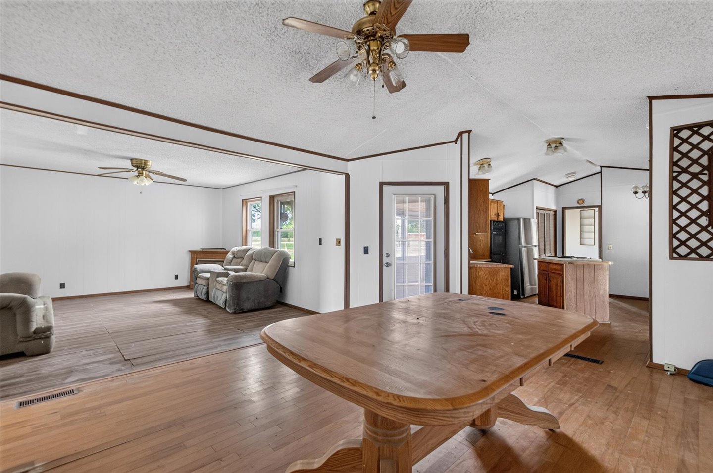 21092 Highway 169 Nowata OK 74048