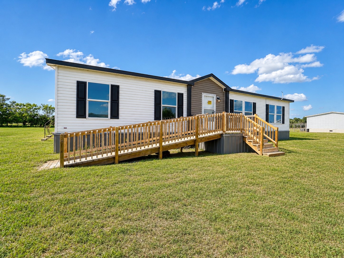 185 Cale Lane Calera OK 74730