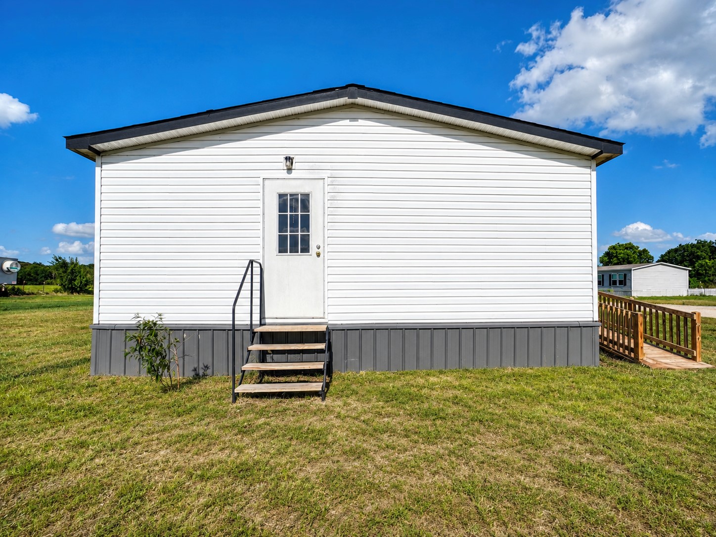 185 Cale Lane Calera OK 74730