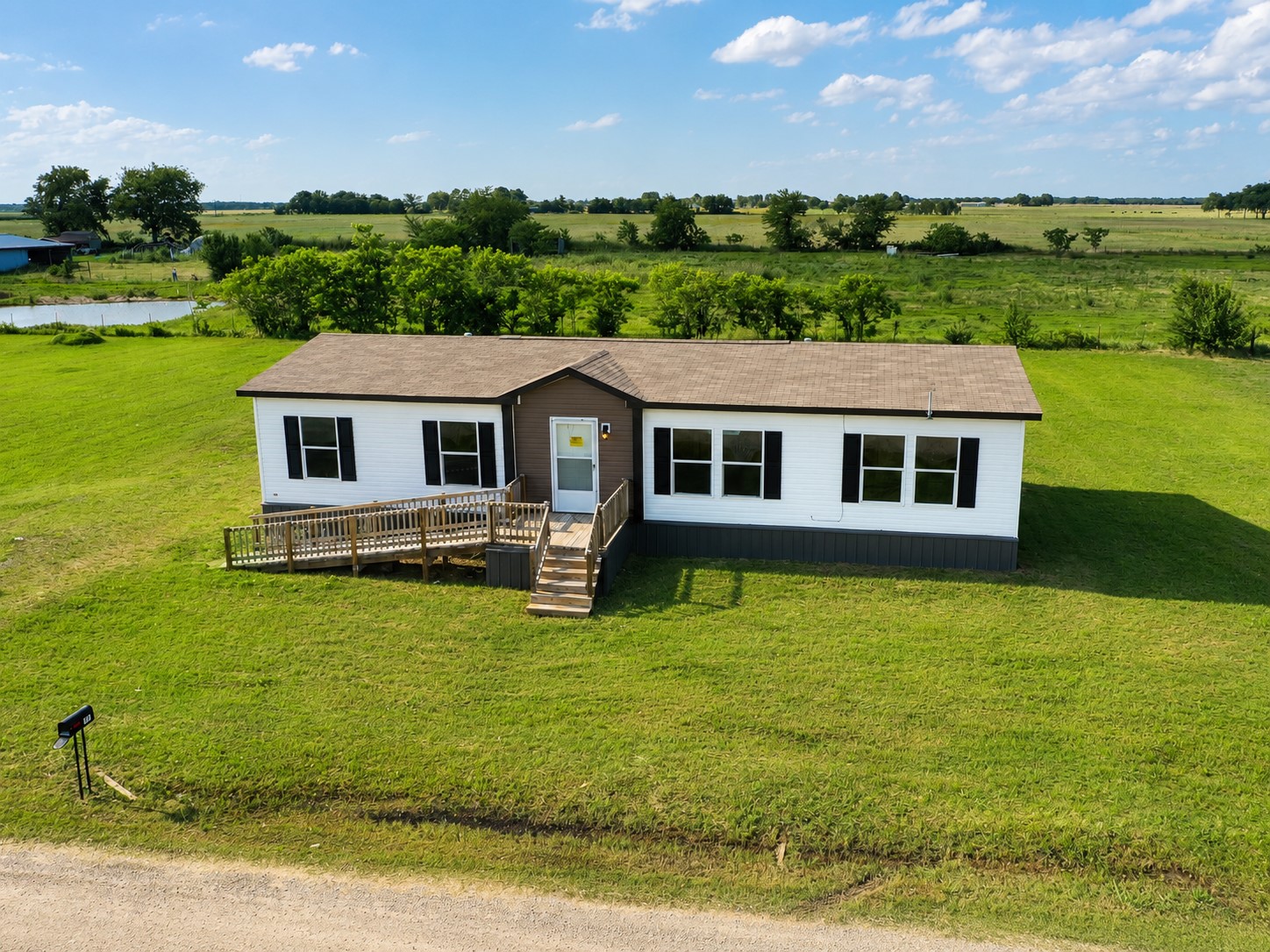 185 Cale Lane Calera OK 74730
