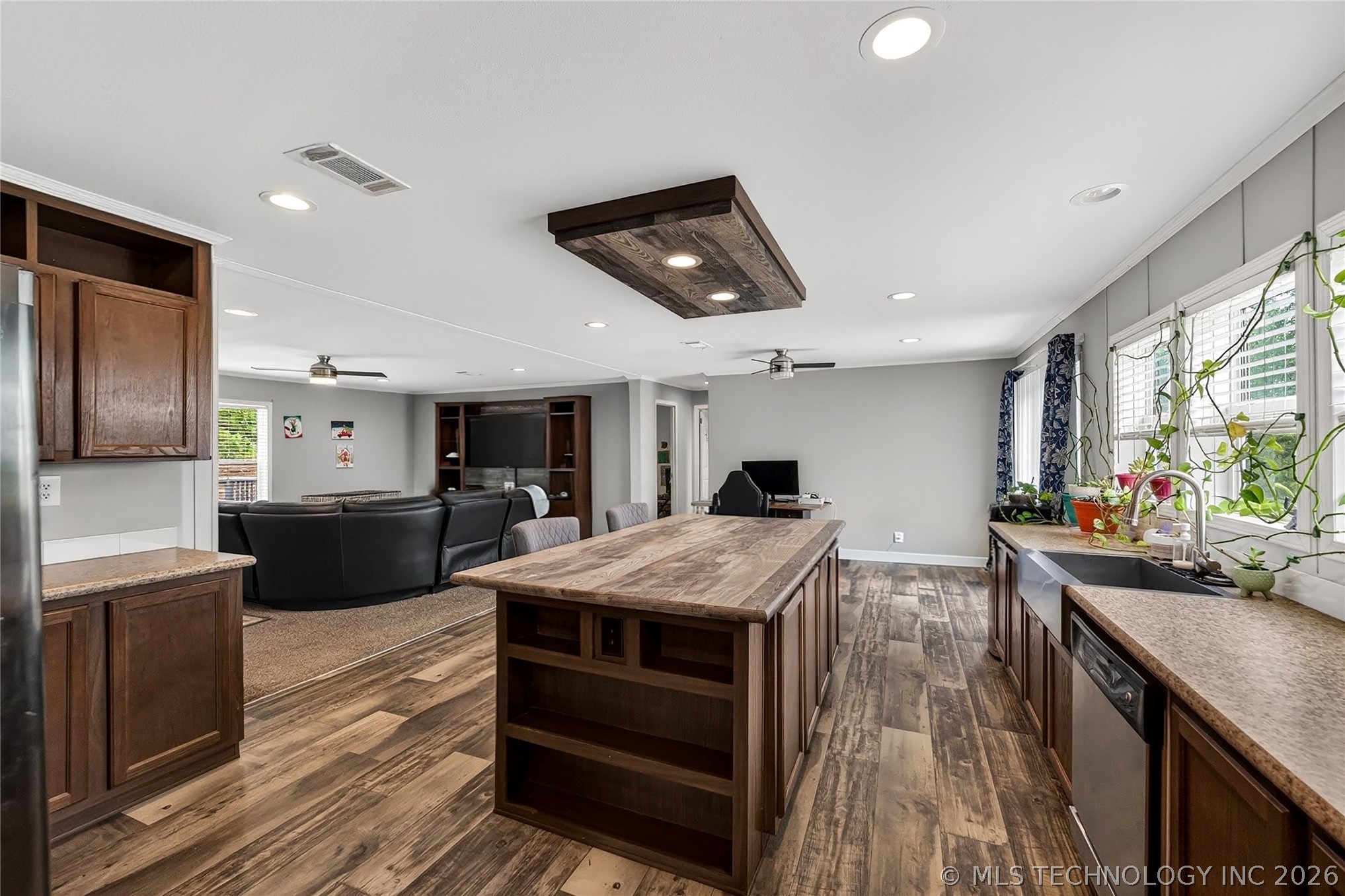 9399 W 470 Pryor OK 74361