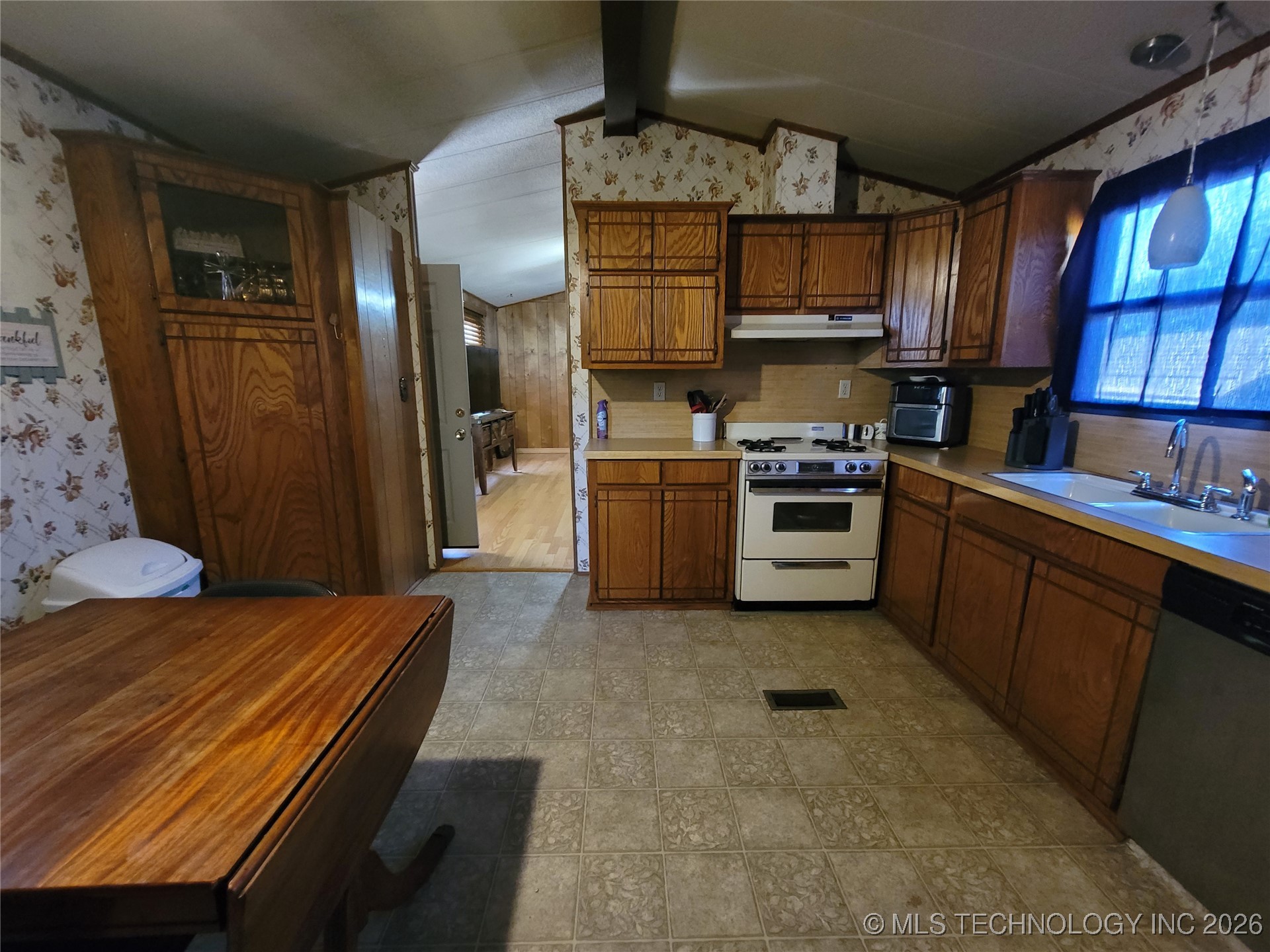 114549 S 4182 Road Eufaula OK 74432