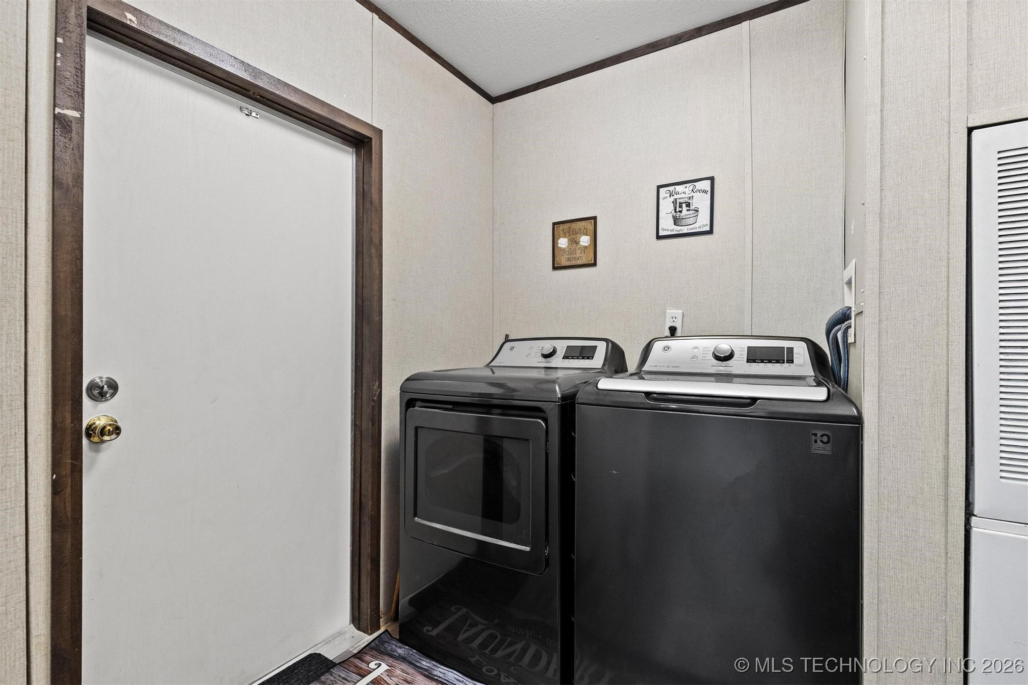 304 Cale Lane Calera OK 74730
